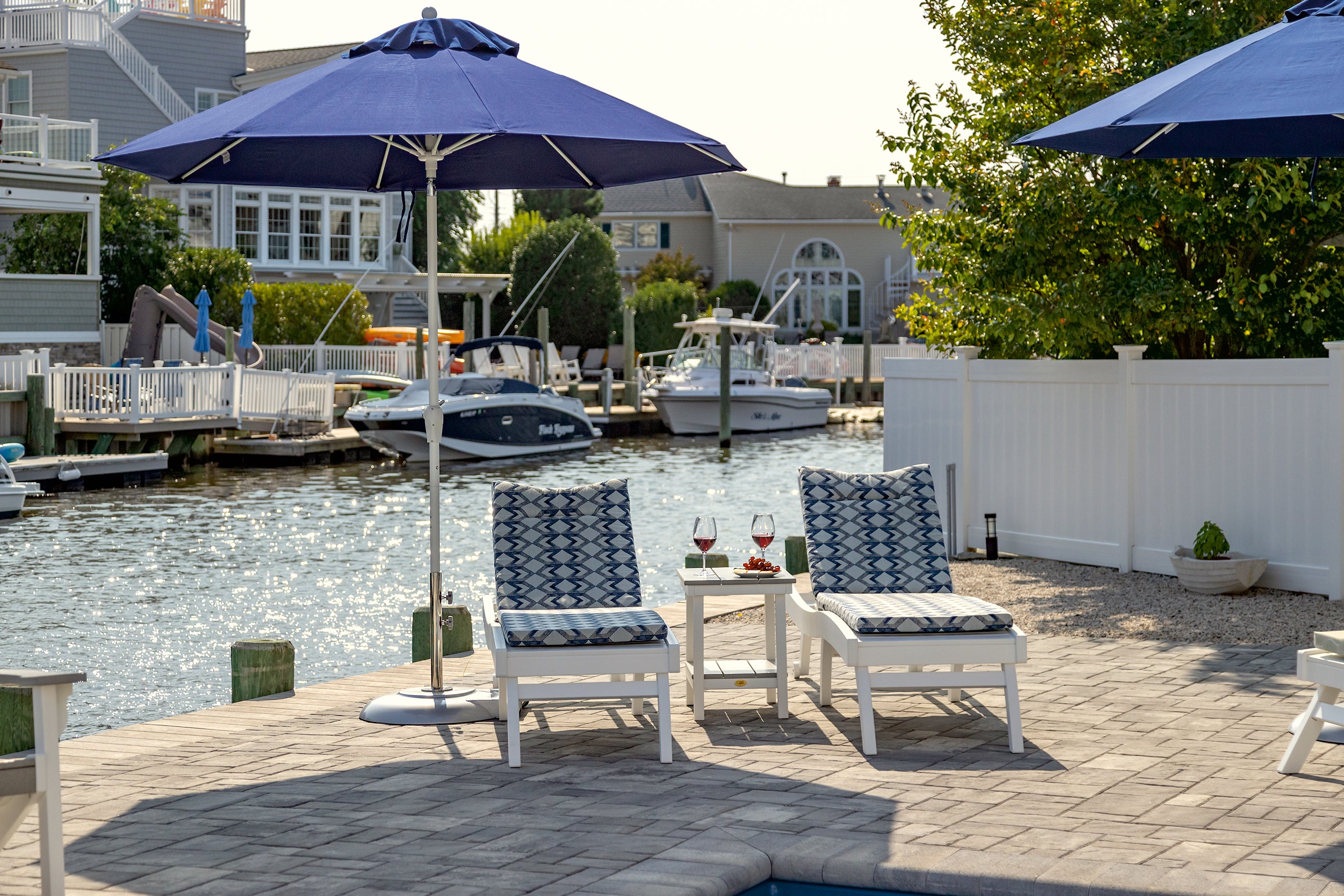 Bayshore Chaise Lounge