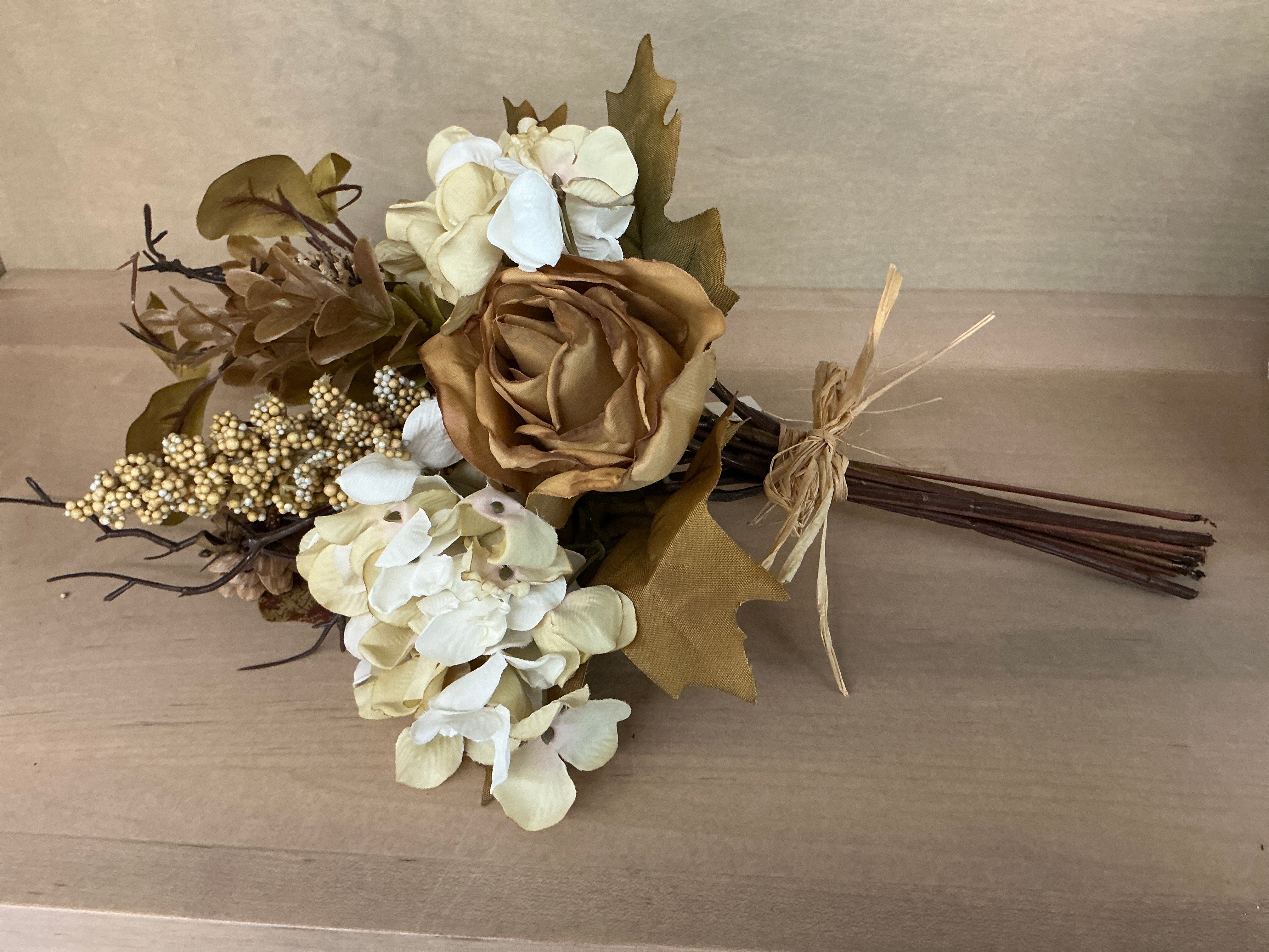 Florentine Bouquet | 14" | Heirloom