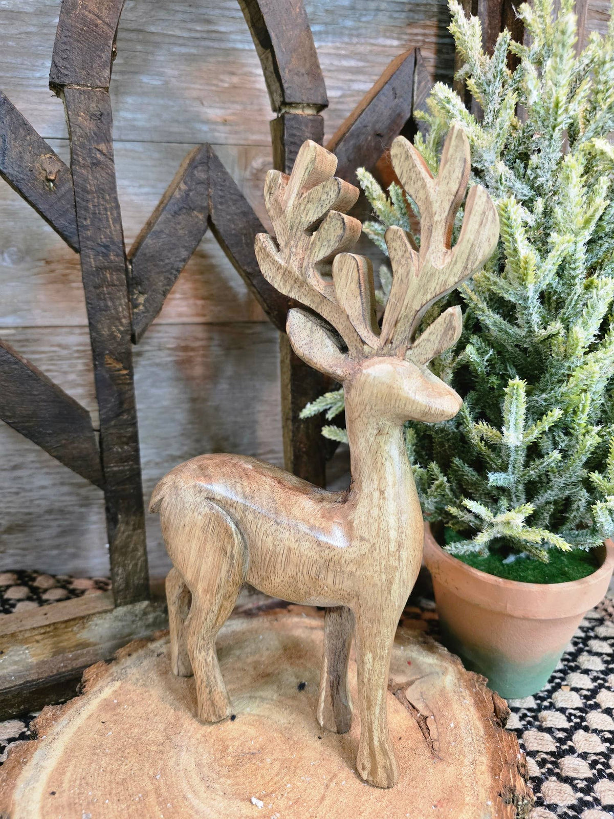 Small Chunky Deer 10x5.5in