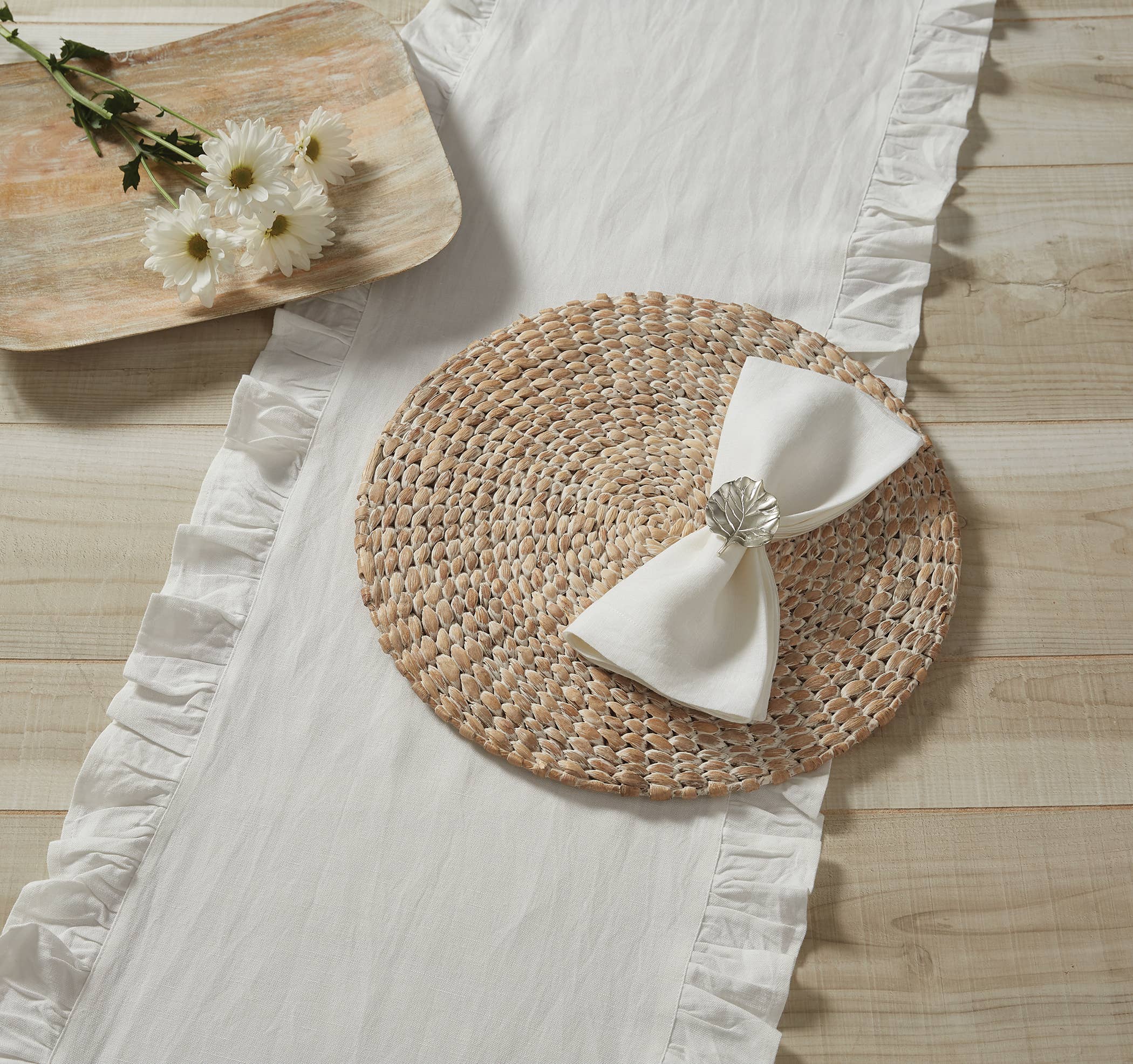 Braided Hyacinth Round Placemat - White