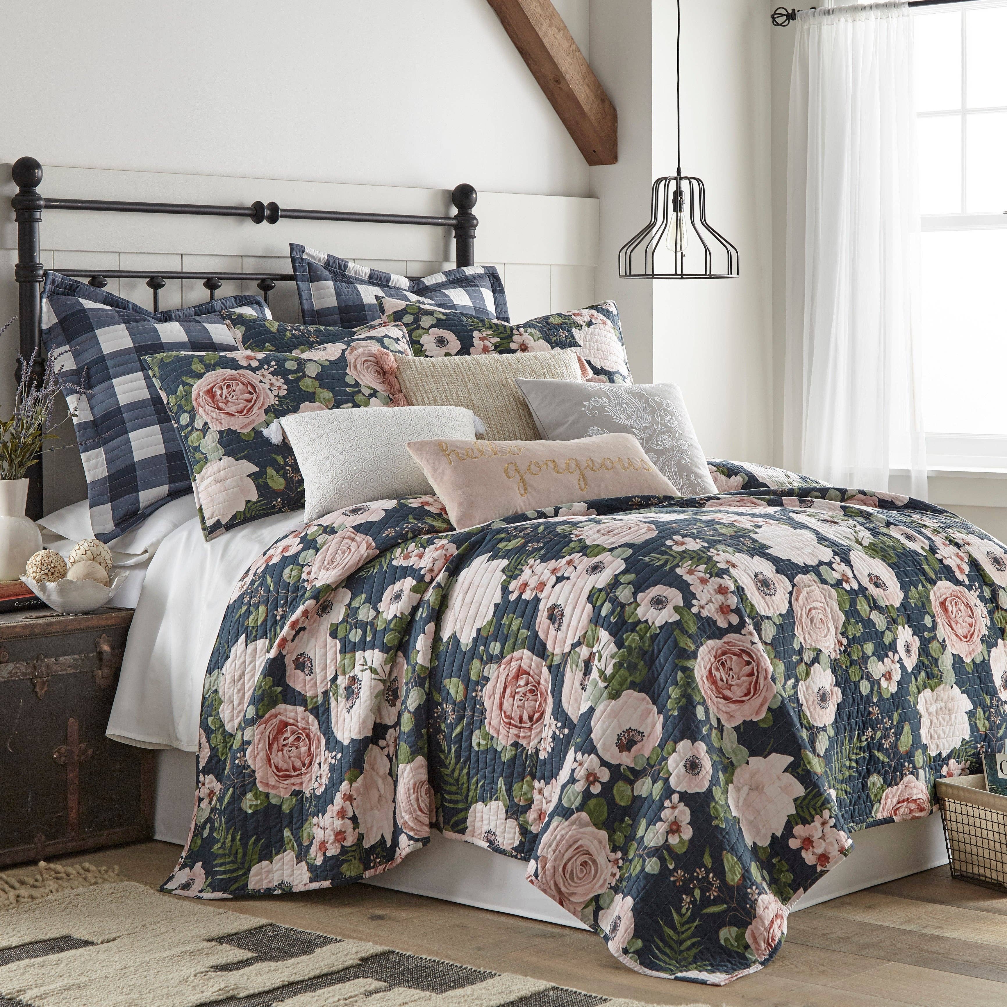 Fiori Quilt Set
