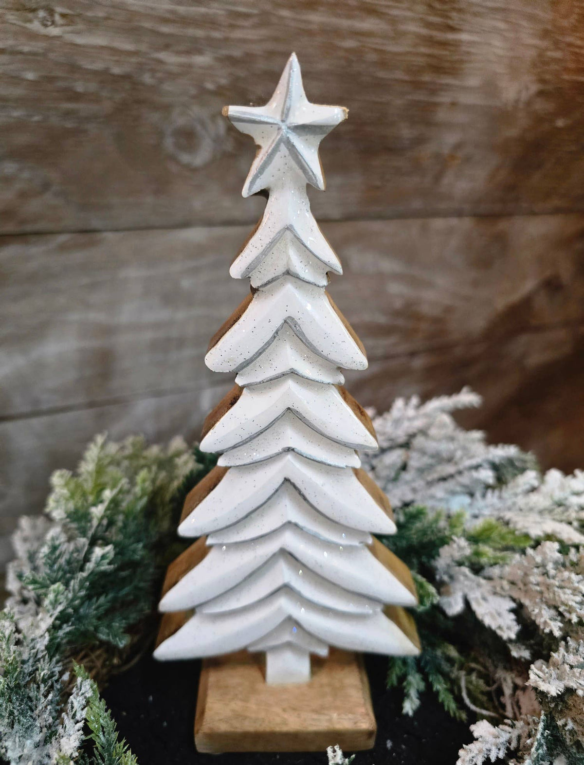 Small Glitzy Downswept Tree: 8.5x3.75in