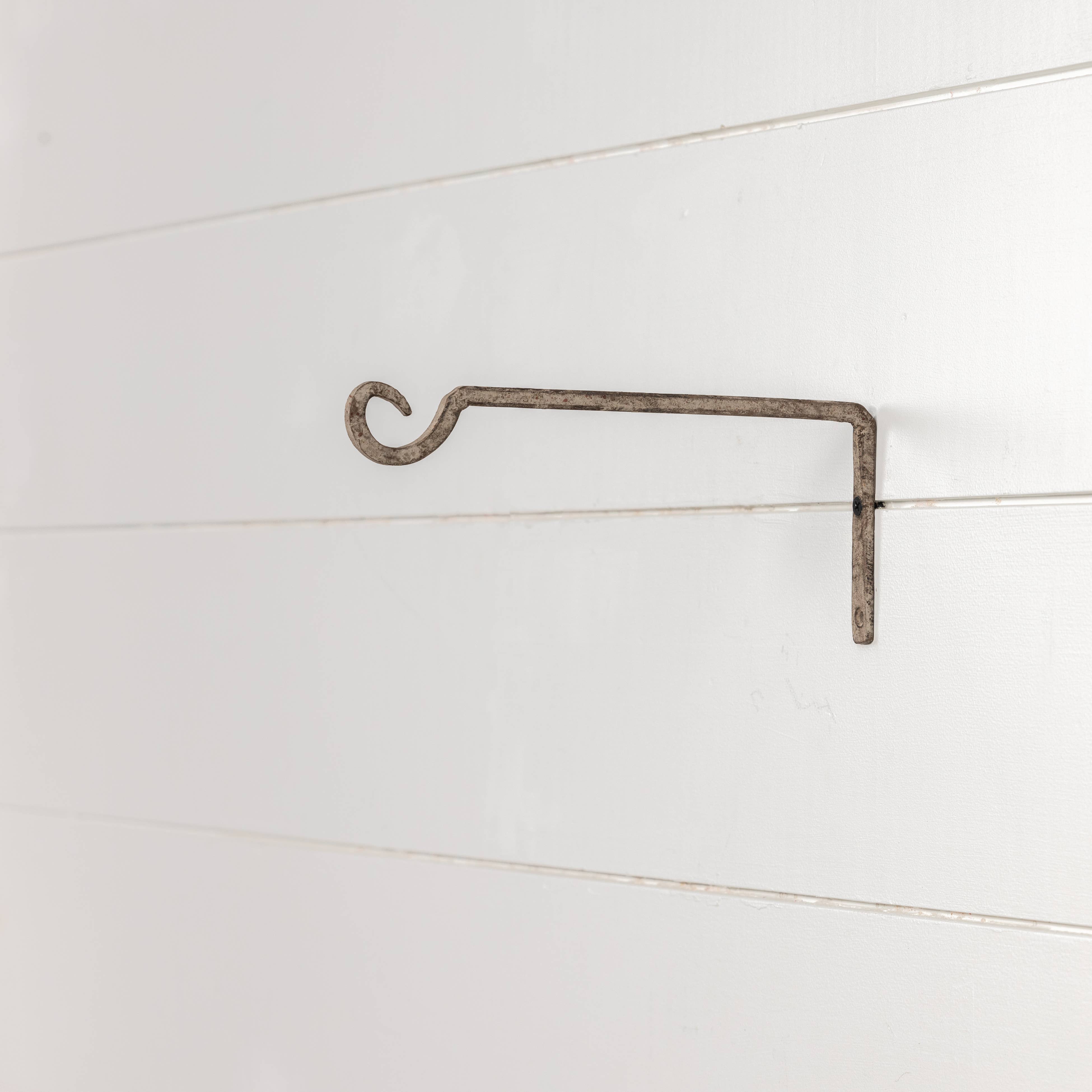 9.5" BEIGE UTILITY HOOK