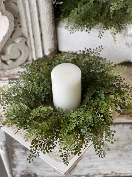 Damsel Fern Candle Ring | 18"