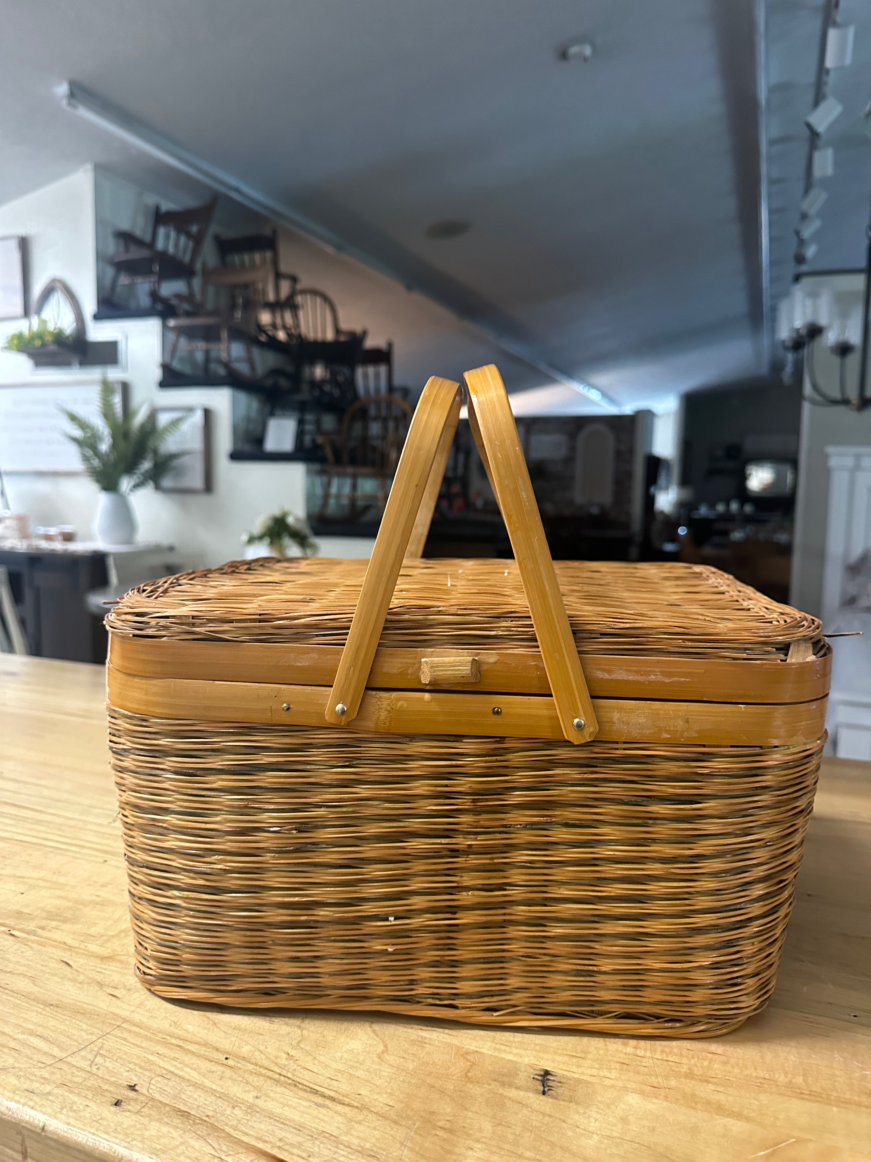 Vintage Picnic Basket