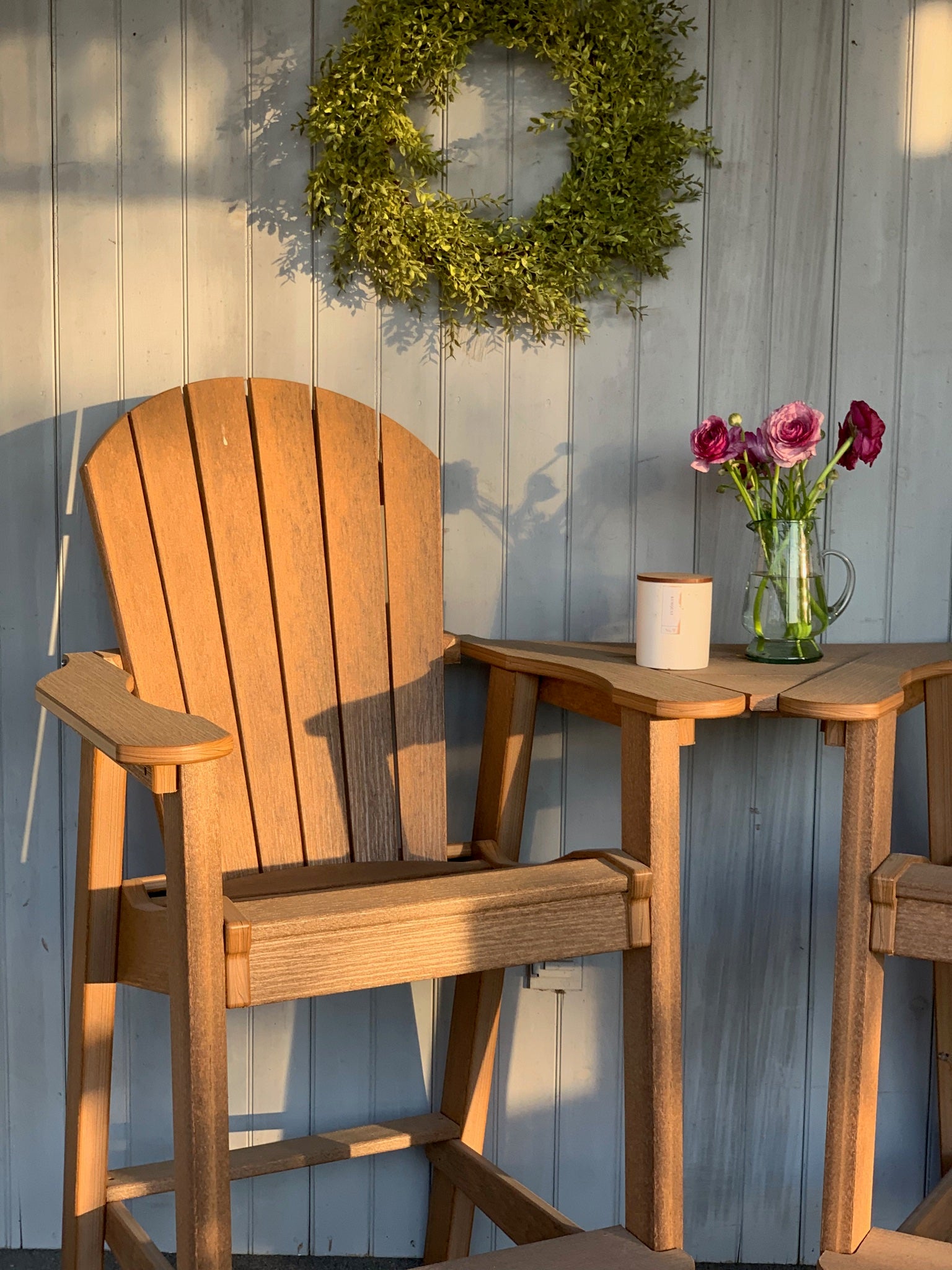 Oceanside Pub Settee
