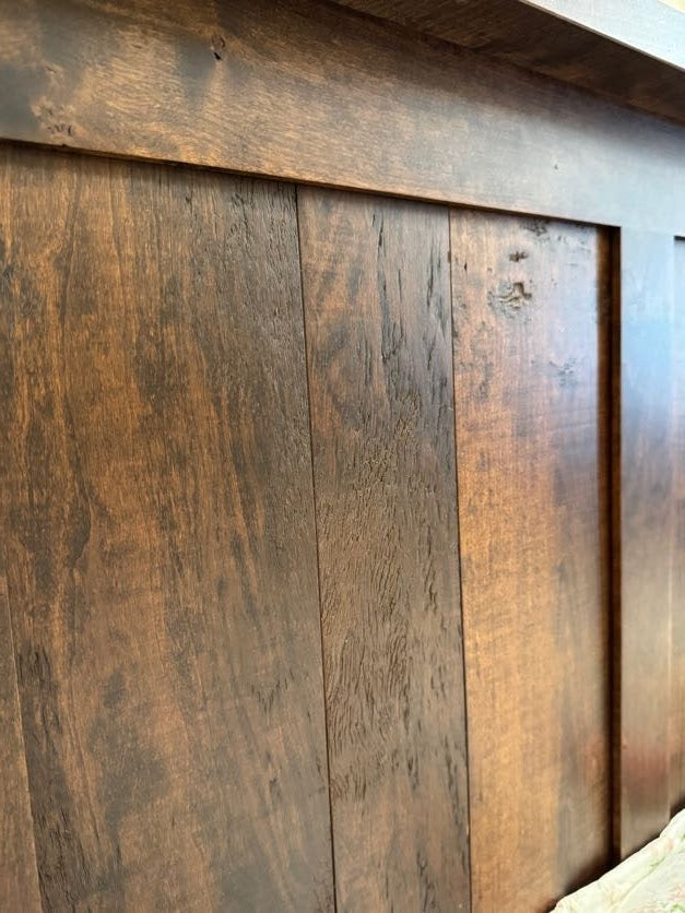 Rustic Cherry - Barn Floor Top Panel Queen Bed
