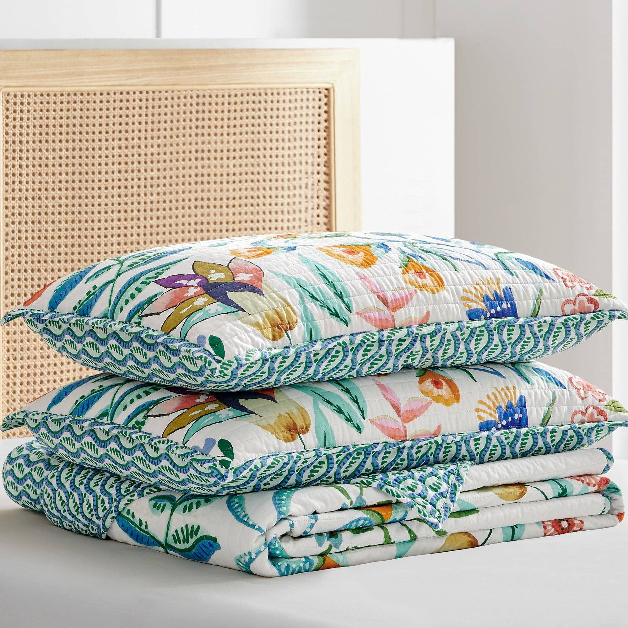 Danika Quilt Set