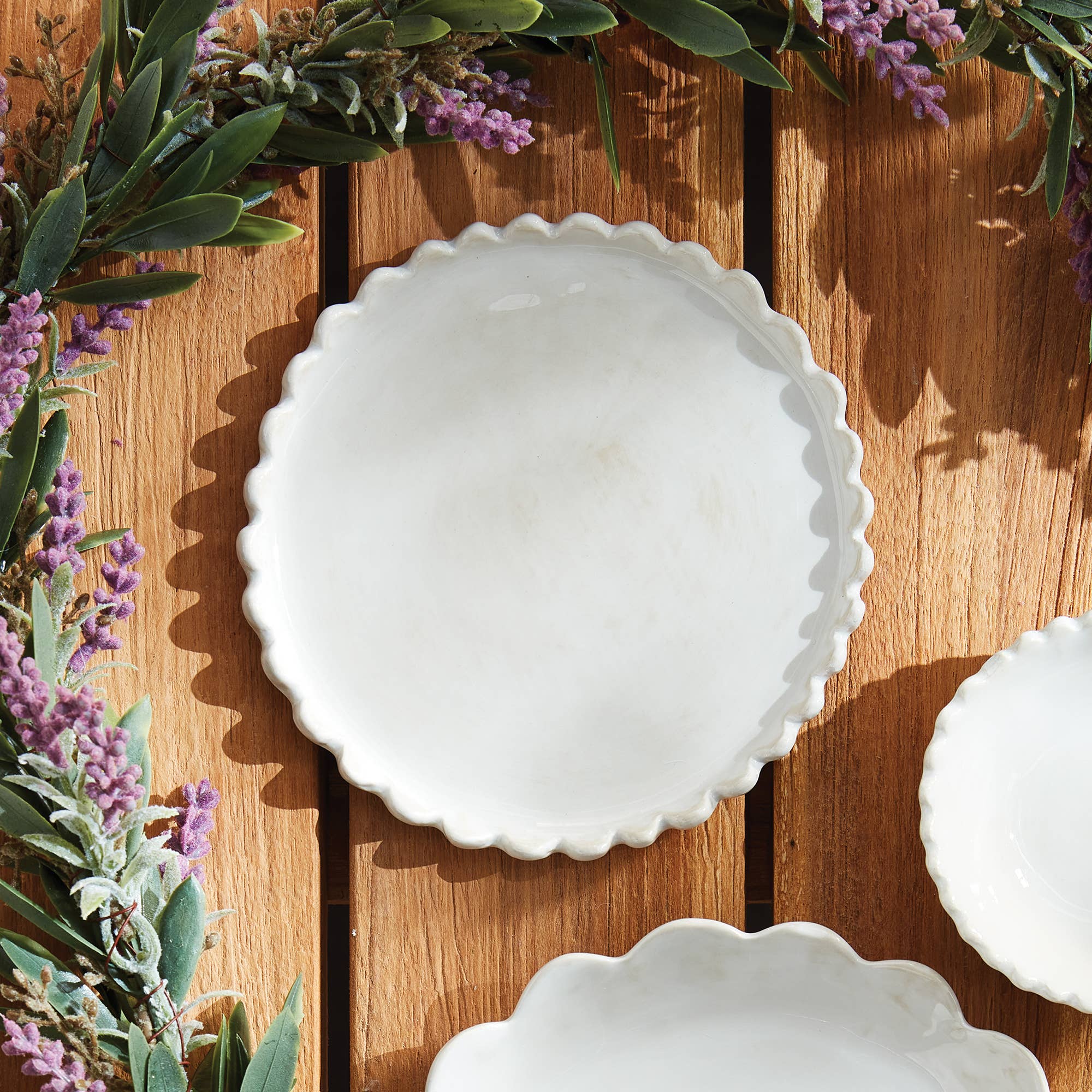Maddie Petite Round Tray, White