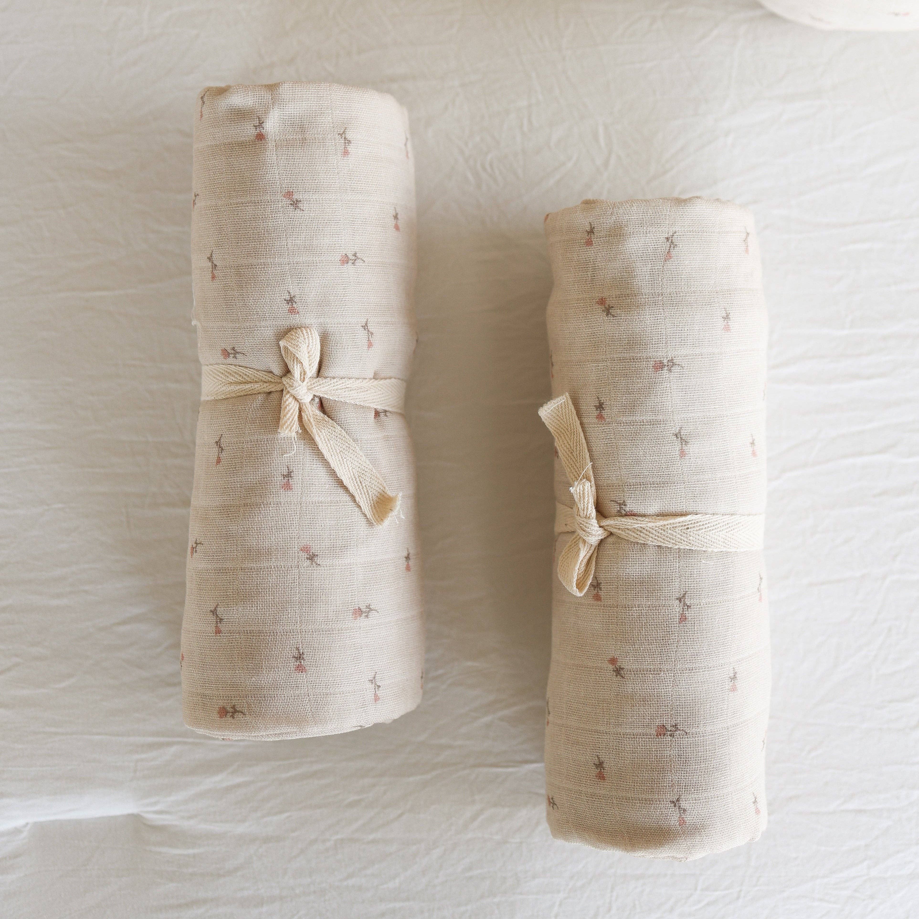 Muslin Swaddle | Lucy