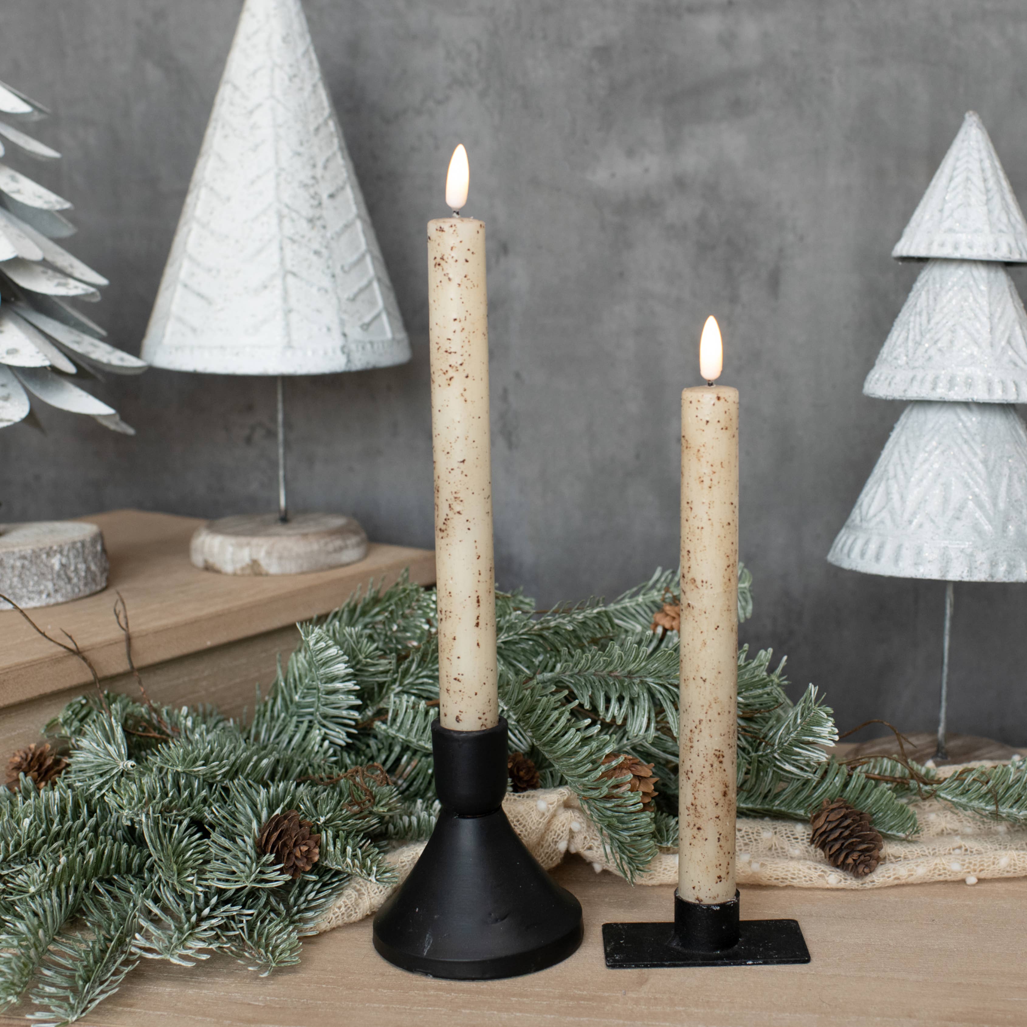 SET/2 - 9.5" 3D FLAME CREAM TAPER CANDLE