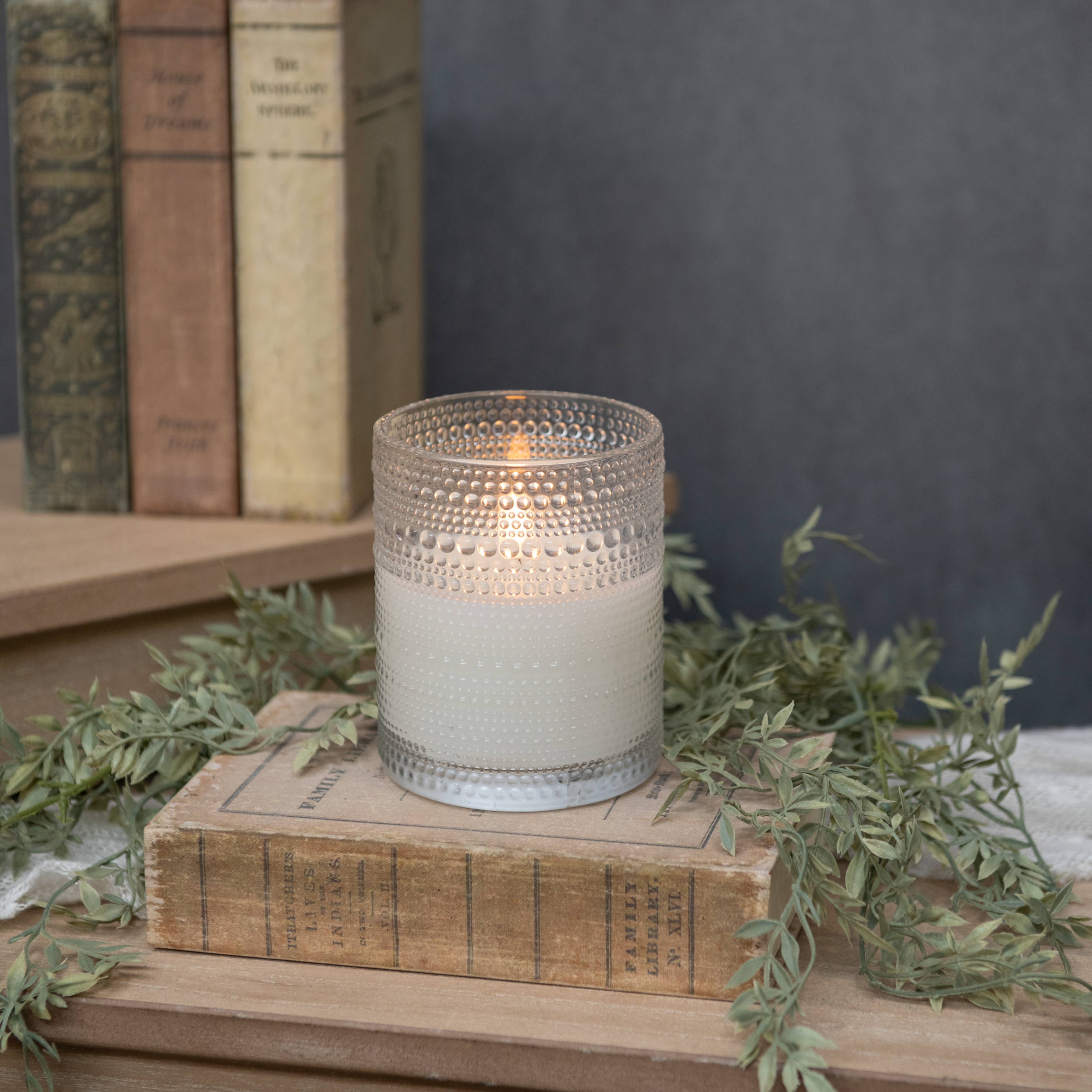 4" DOTTED GLASS 3D FLAME CANDLE