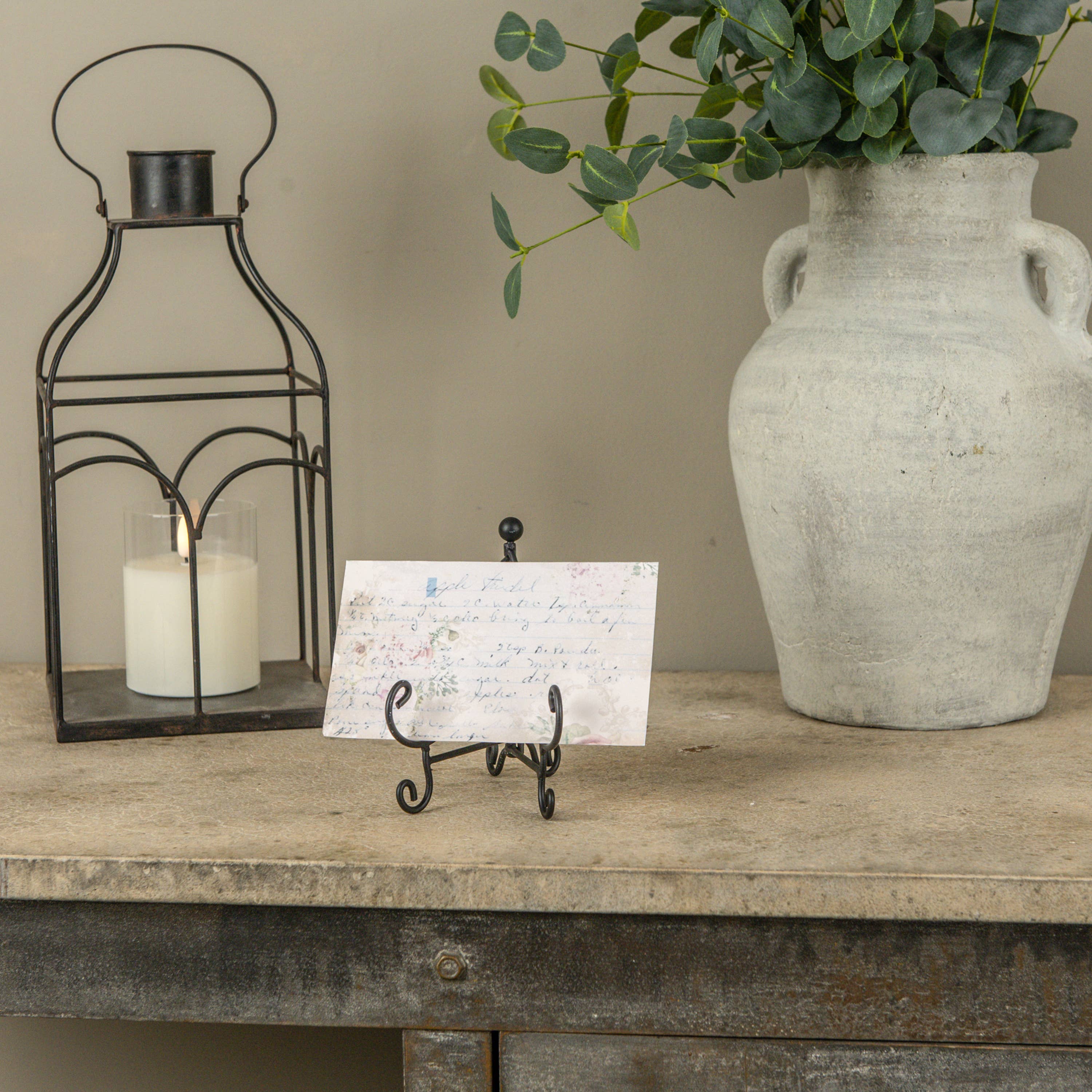 5.5" BLACK SCROLL EASEL