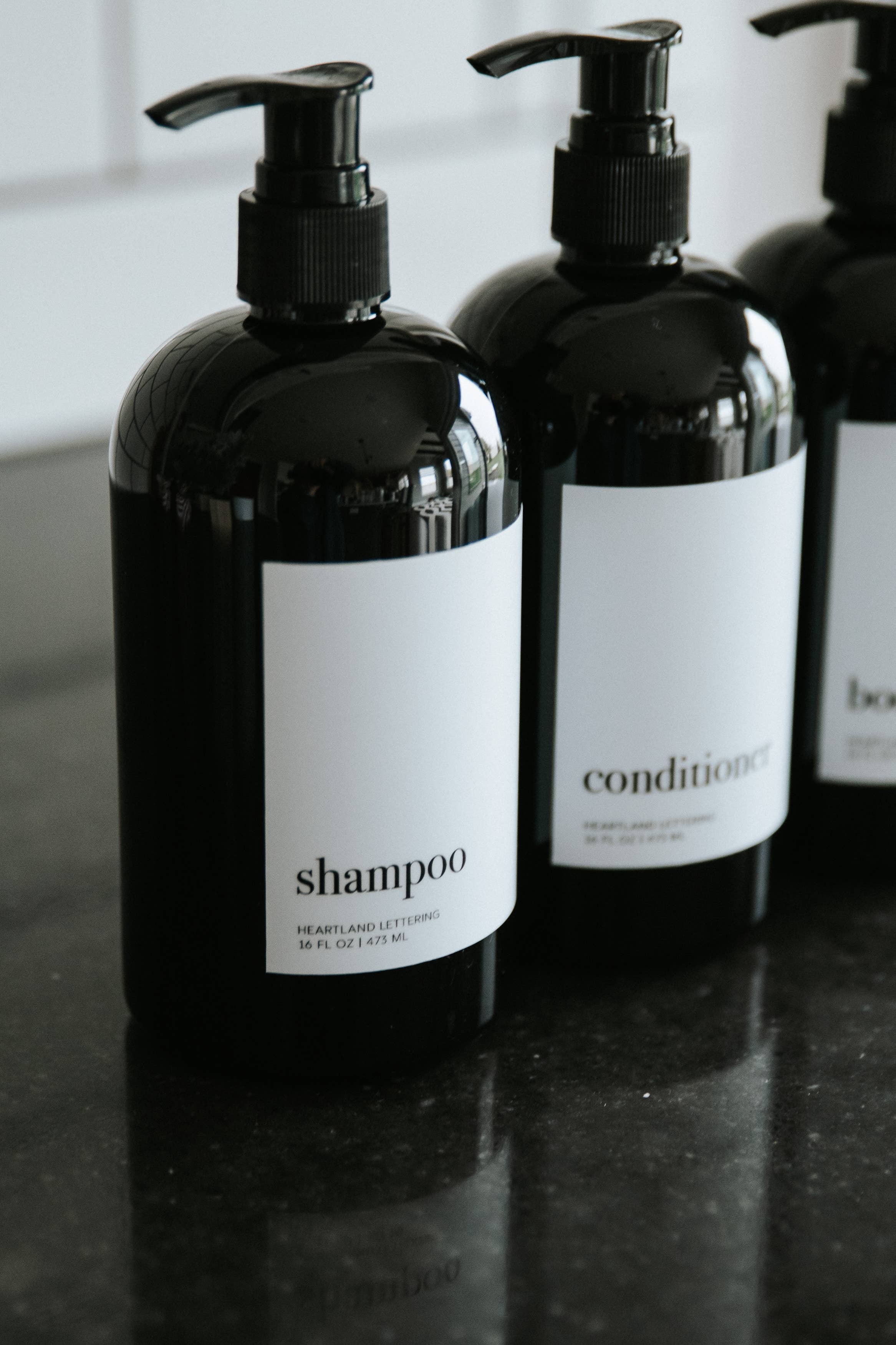 Shampoo Dispenser - Refillable Bottles - Bathroom Decor