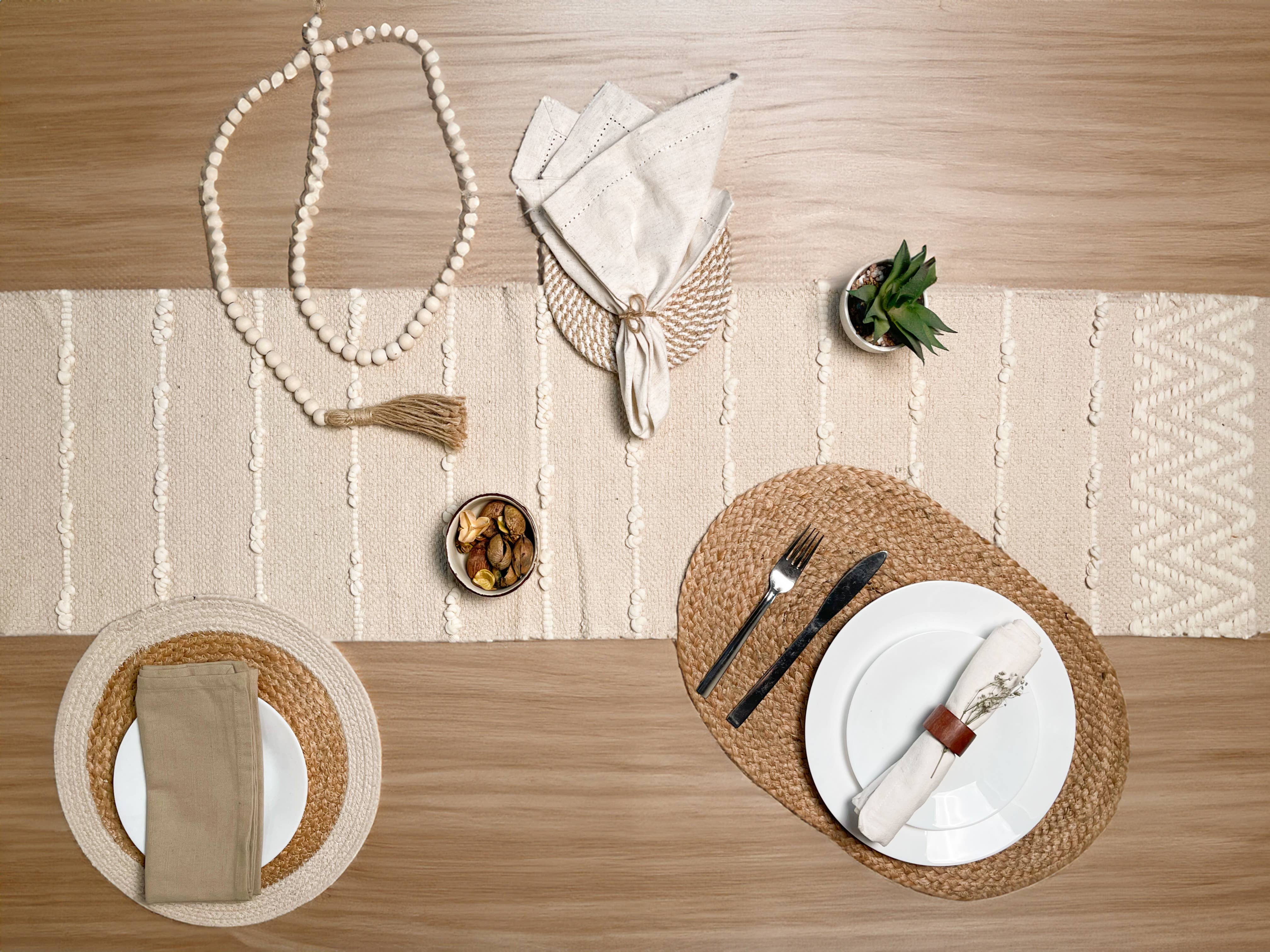 SEVILLE TABLE RUNNER, IVORY, 13''x72''