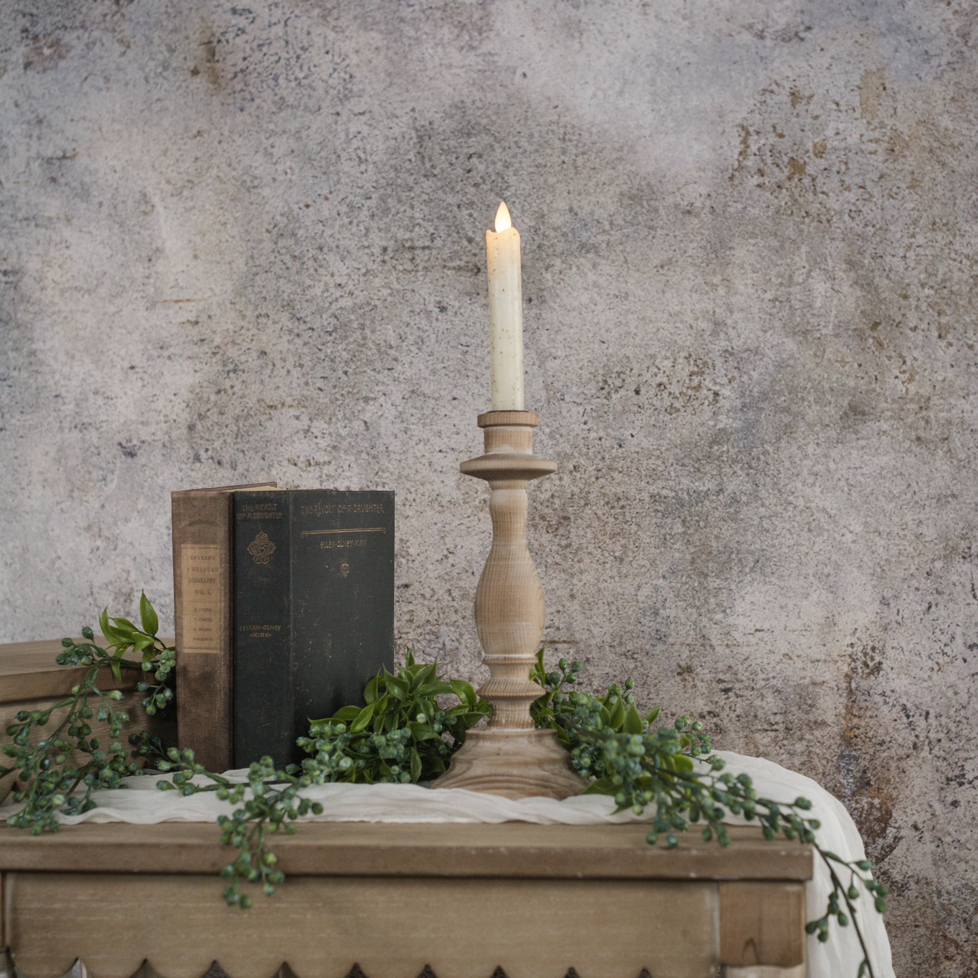 10.5" NOBLE TAPER CANDLESTICK