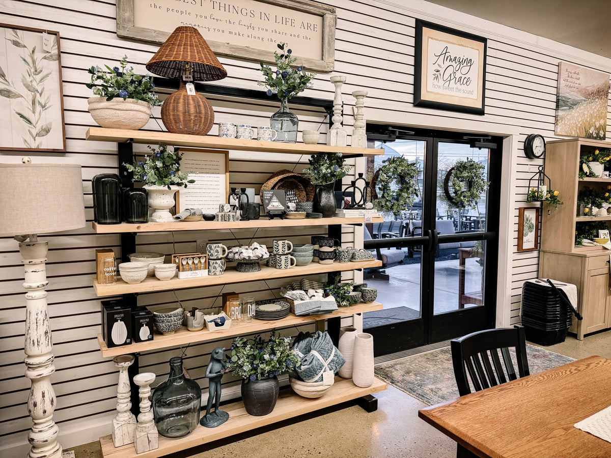 Decor & Accents