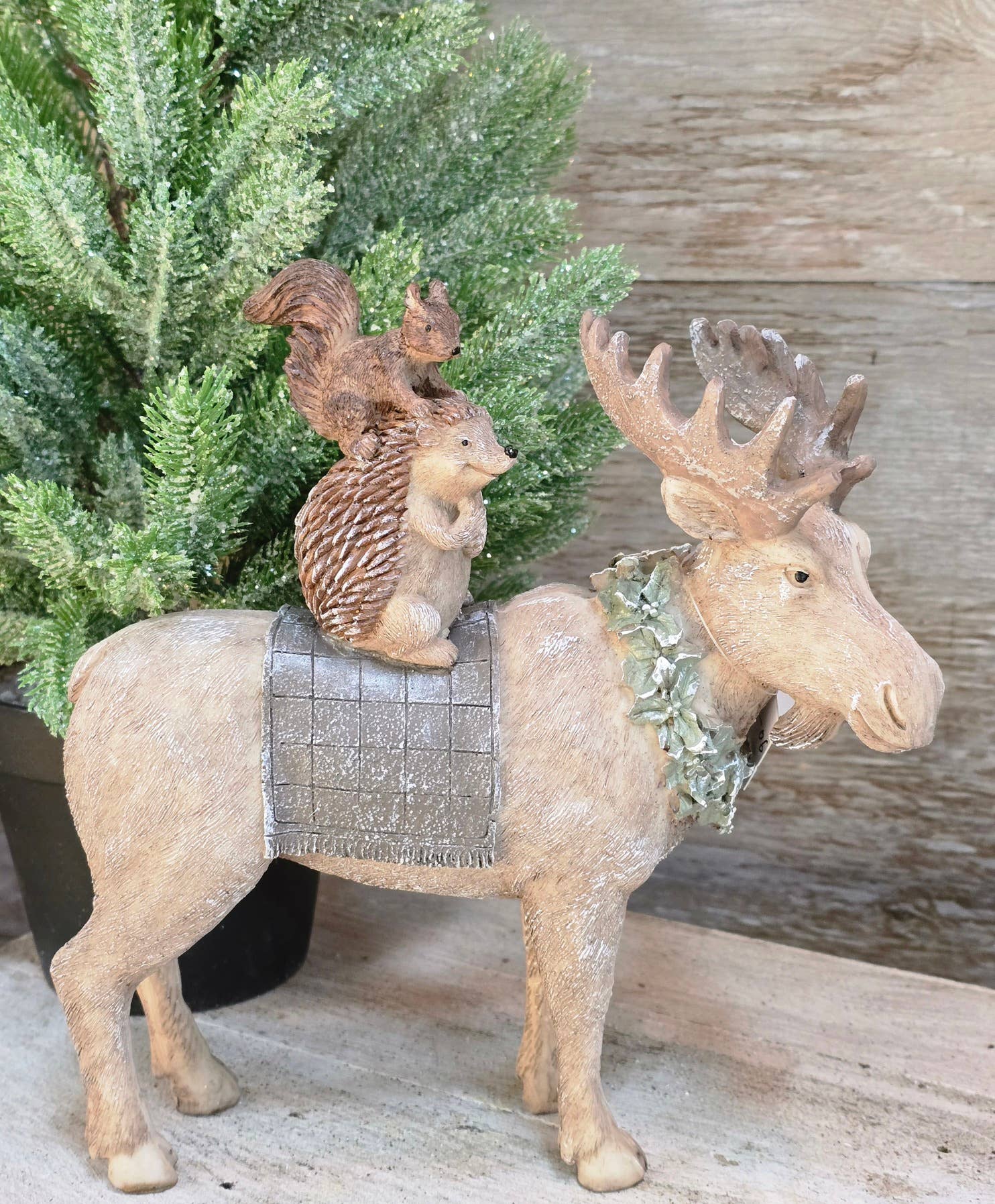 Moose W/Forrest Friends 8x3x8.5in