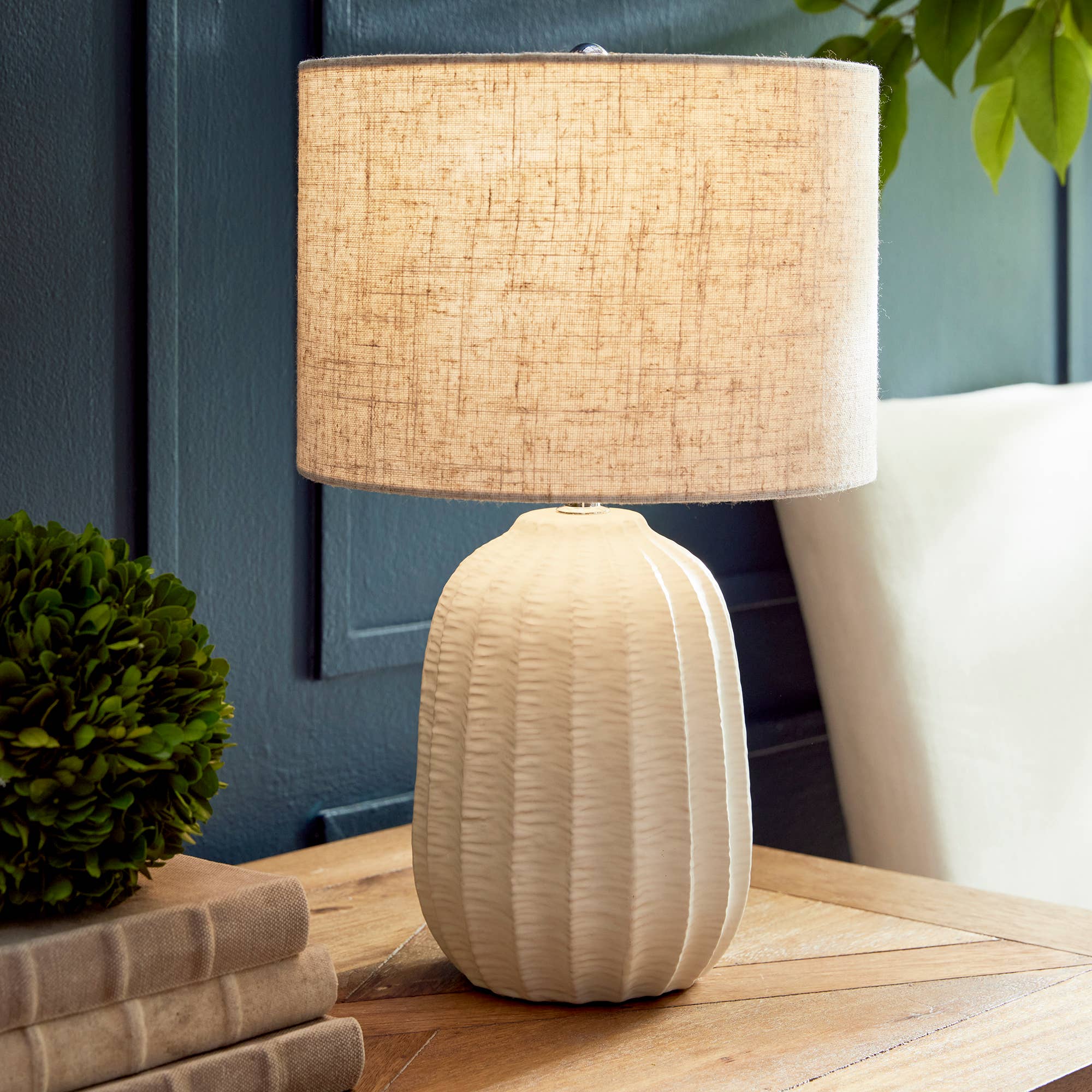 Risa Lamp