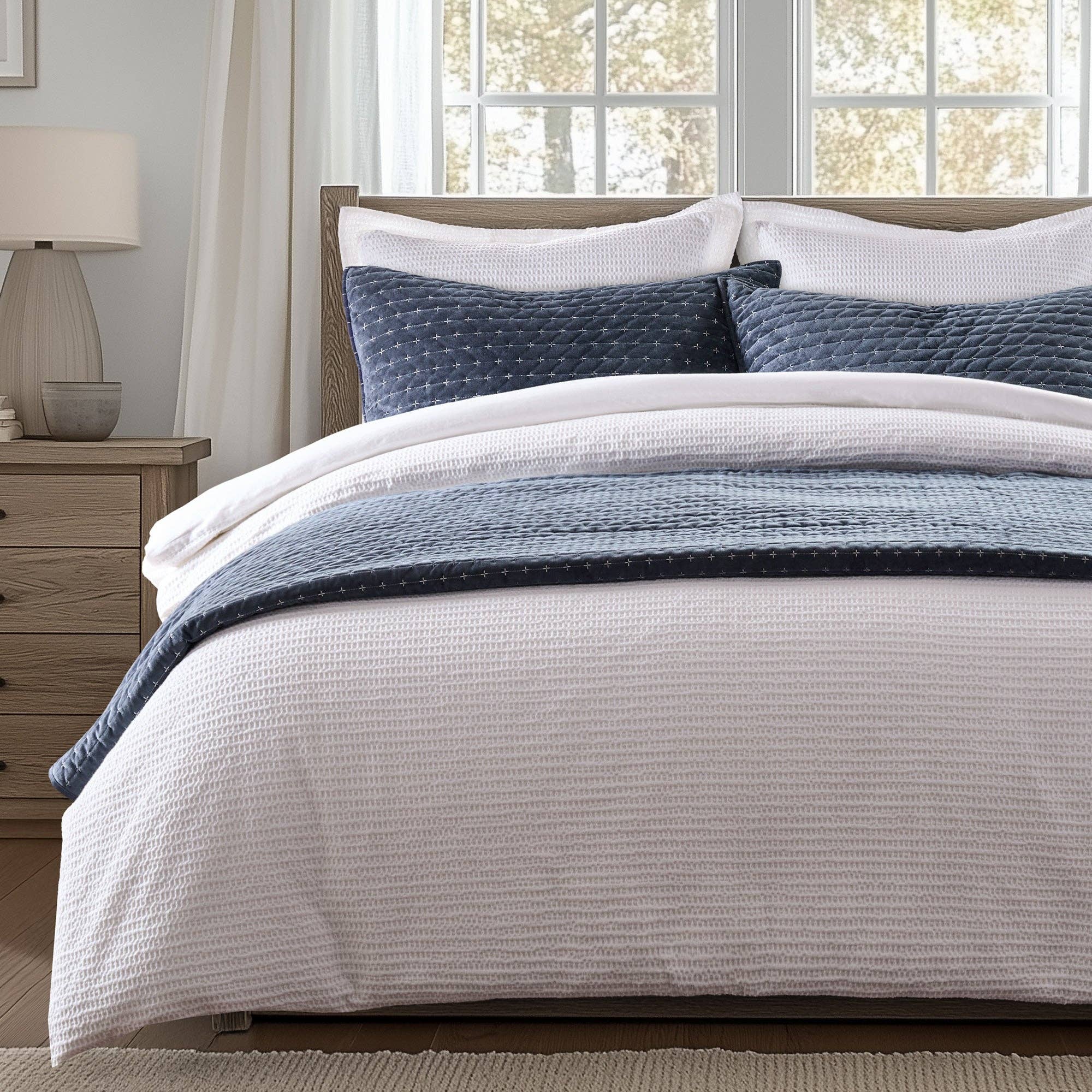 Velvet Stitch Quilt Set