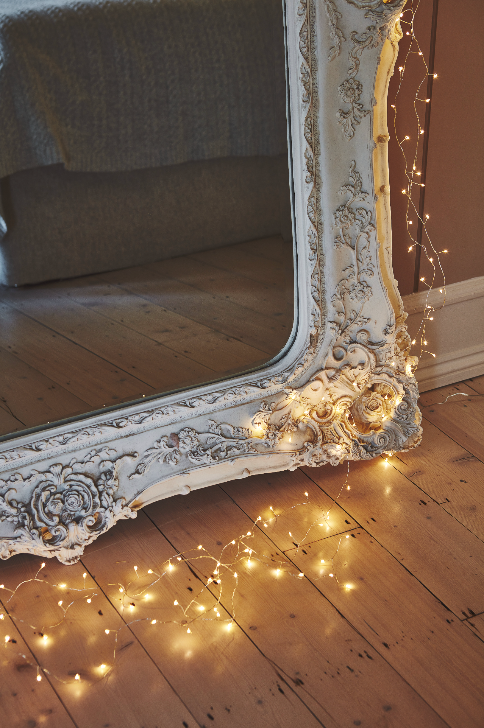 Cluster String Lights (25ft - Plug In)