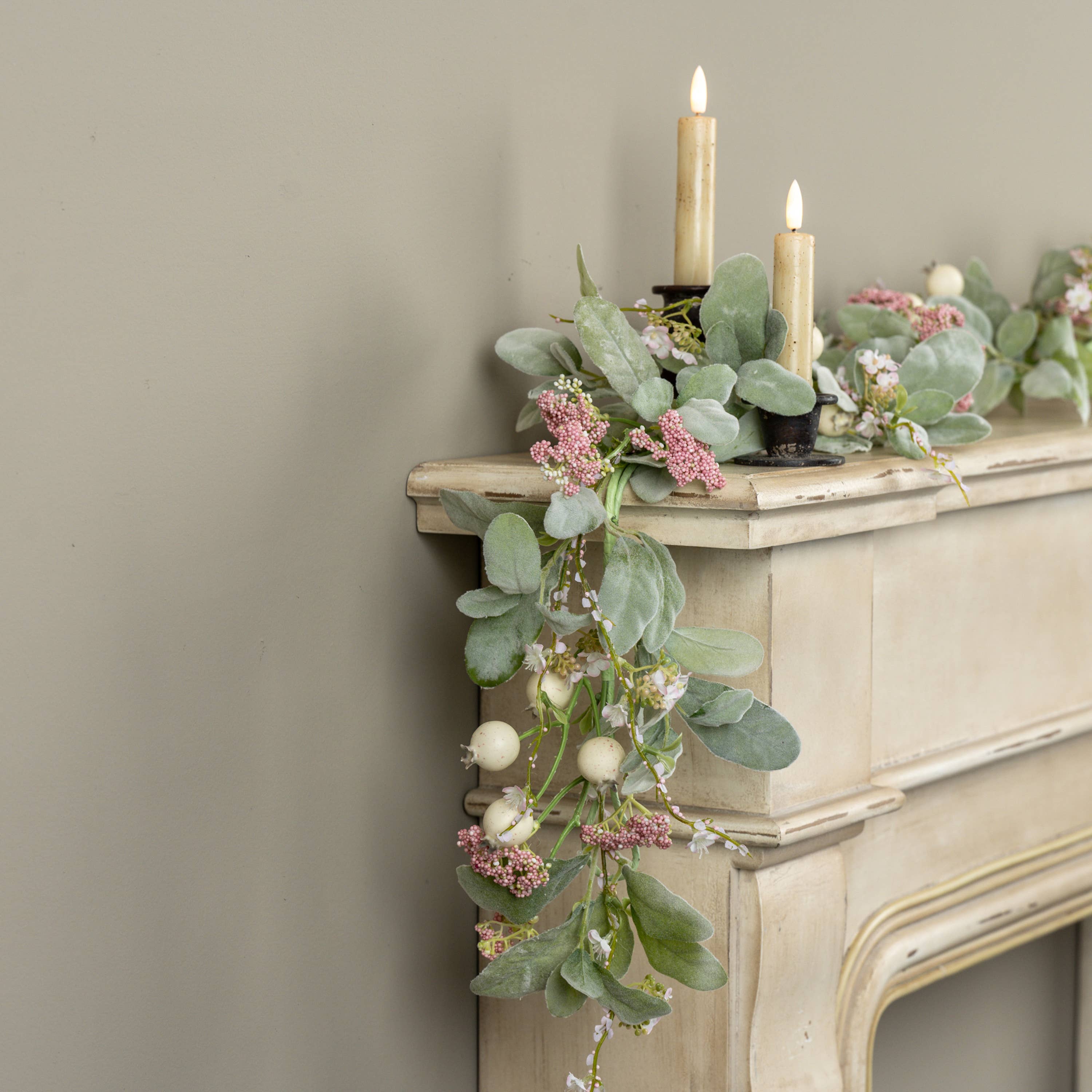 6' PINK BERRY & LAMB'S EAR GARLAND