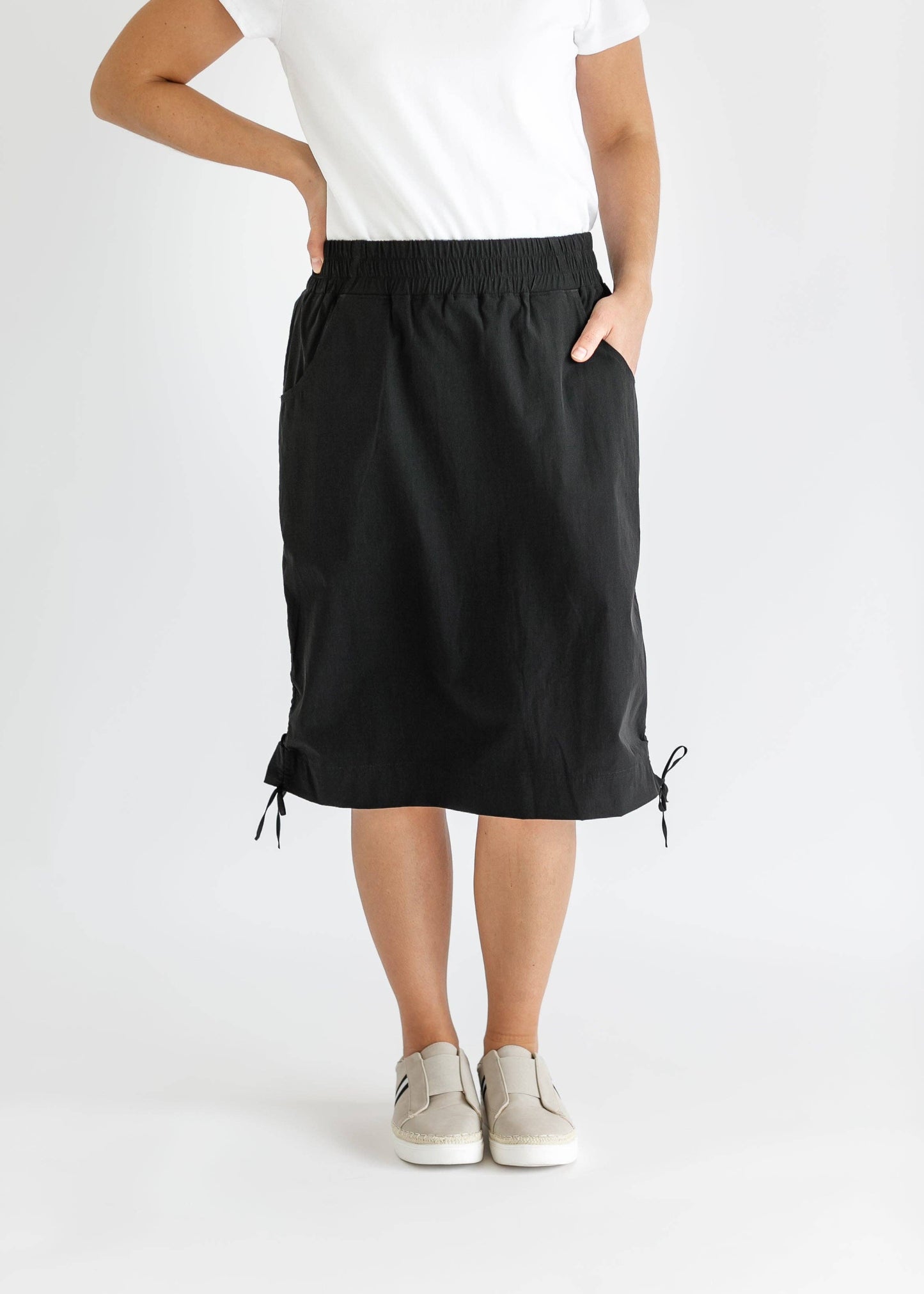 Andie Hiking Midi Skirt