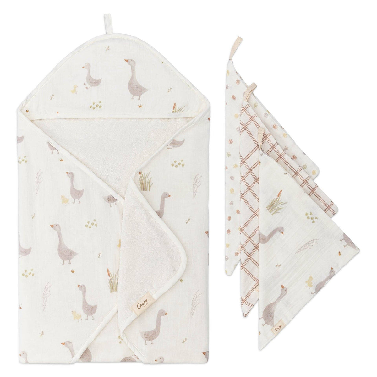 Charlie Farmhouse Goose Hooded Towel & Wash Cloth Set