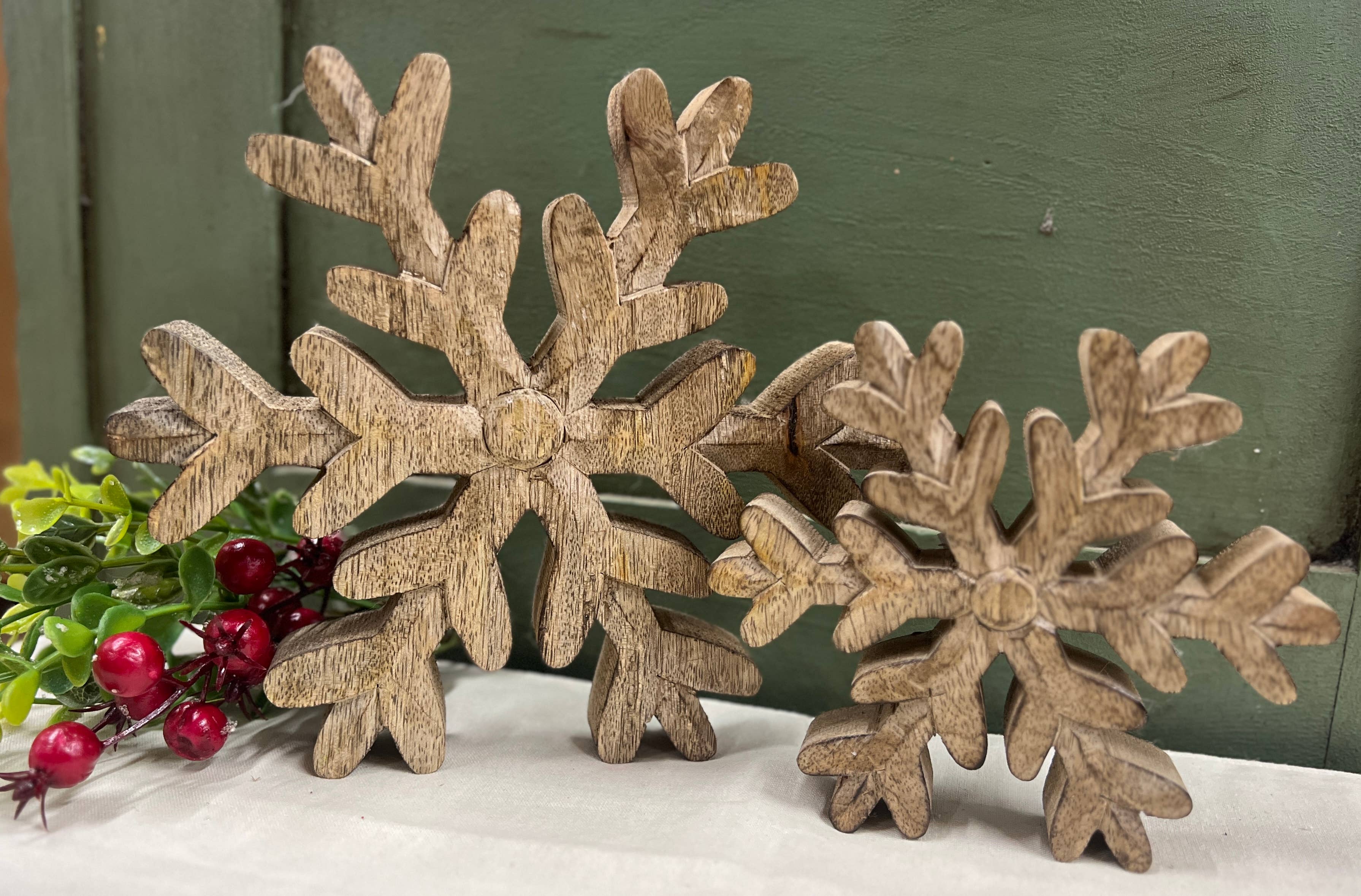 Natural Snowflake 8in
