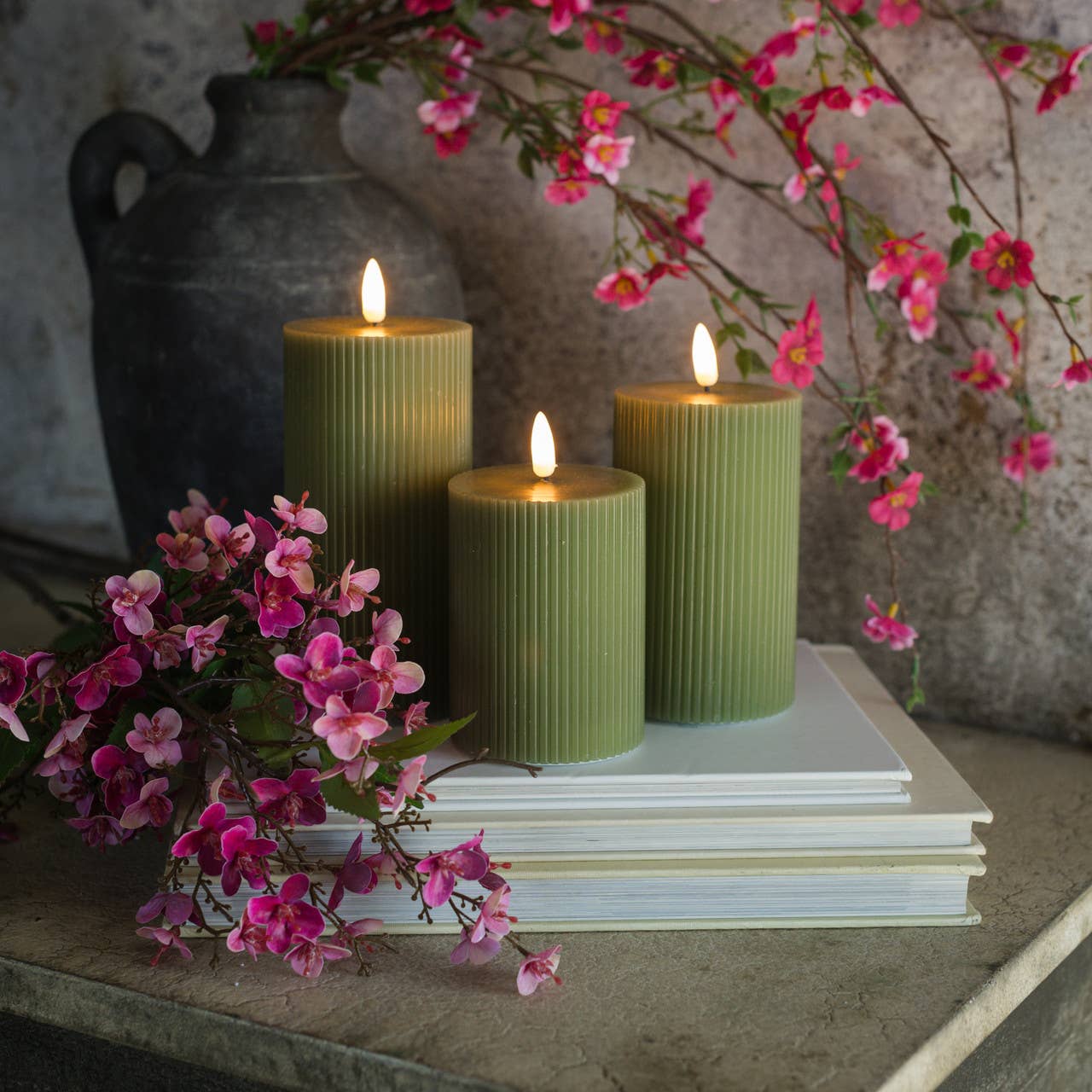 6" DARK GREEN GROOVED 3D FLAME CANDLE