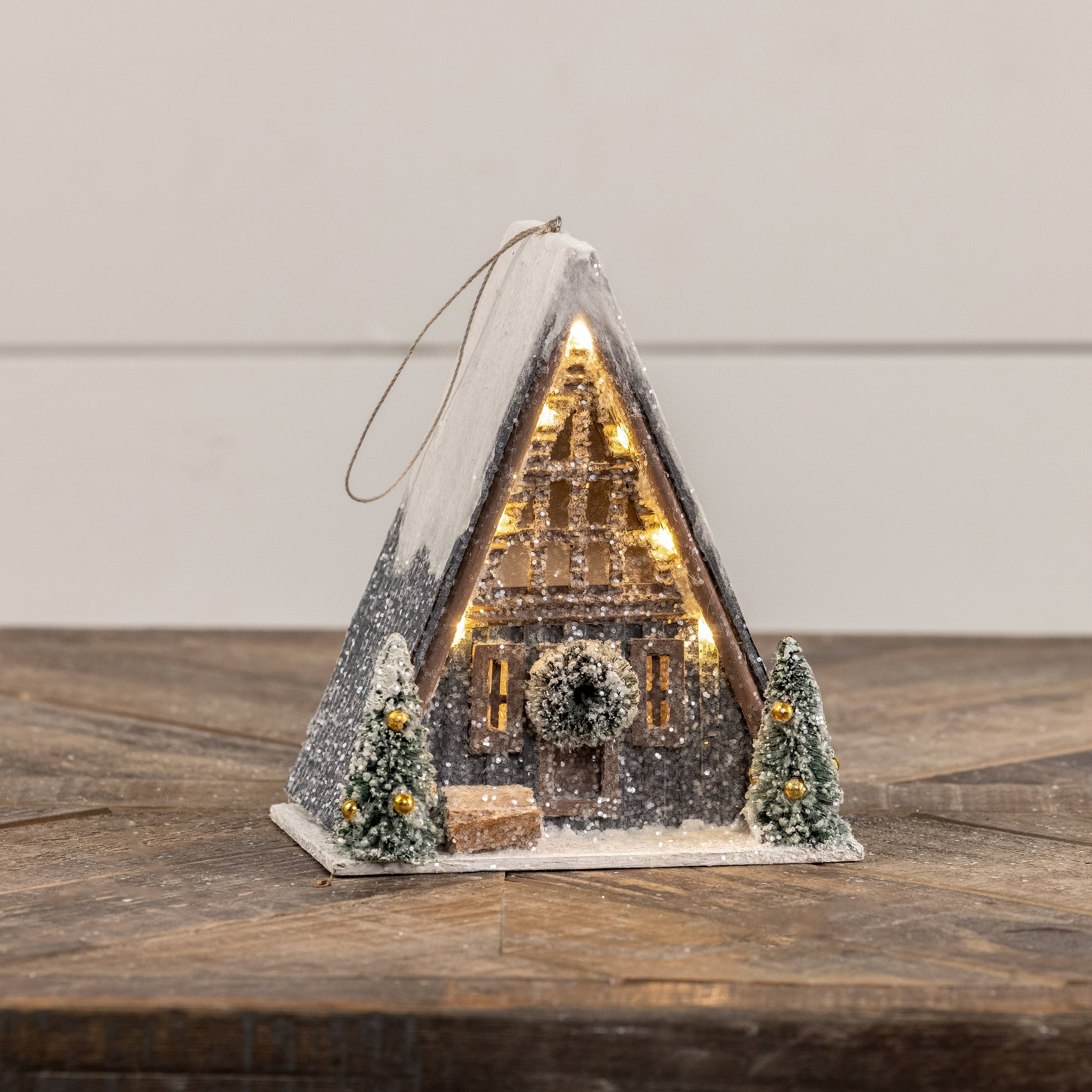 A FRAME CABIN ORNAMENT