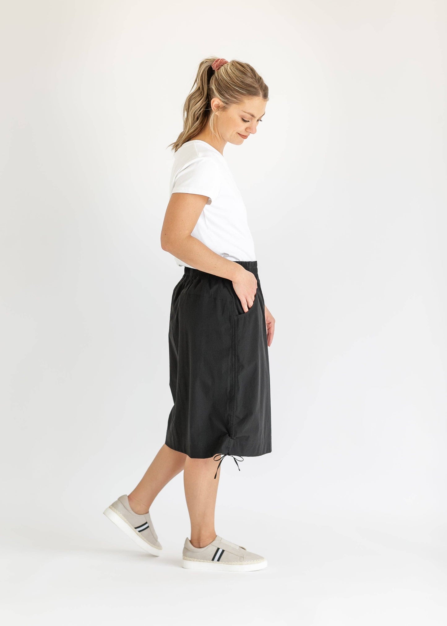 Andie Hiking Midi Skirt