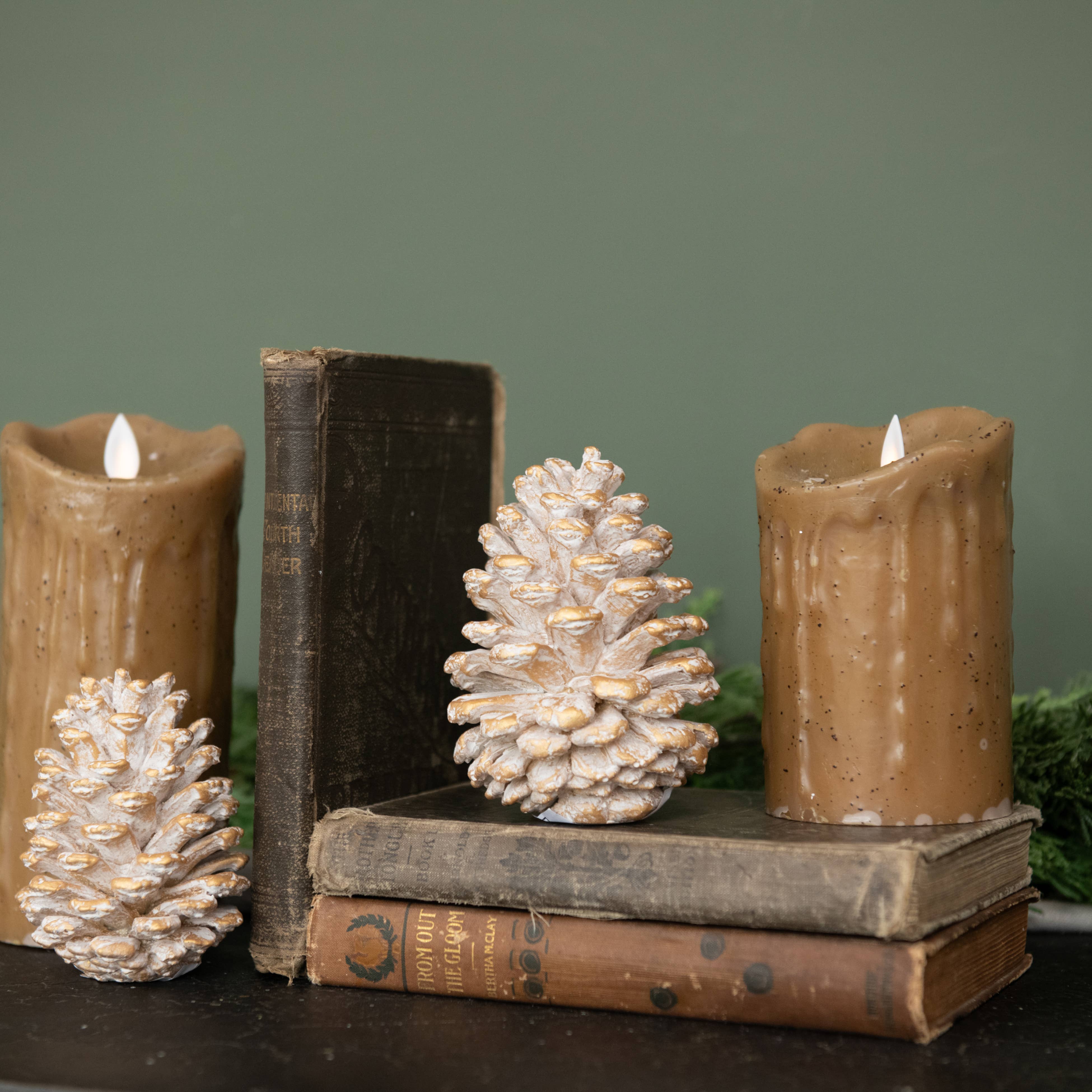 GOLD PINECONES | Sold Each