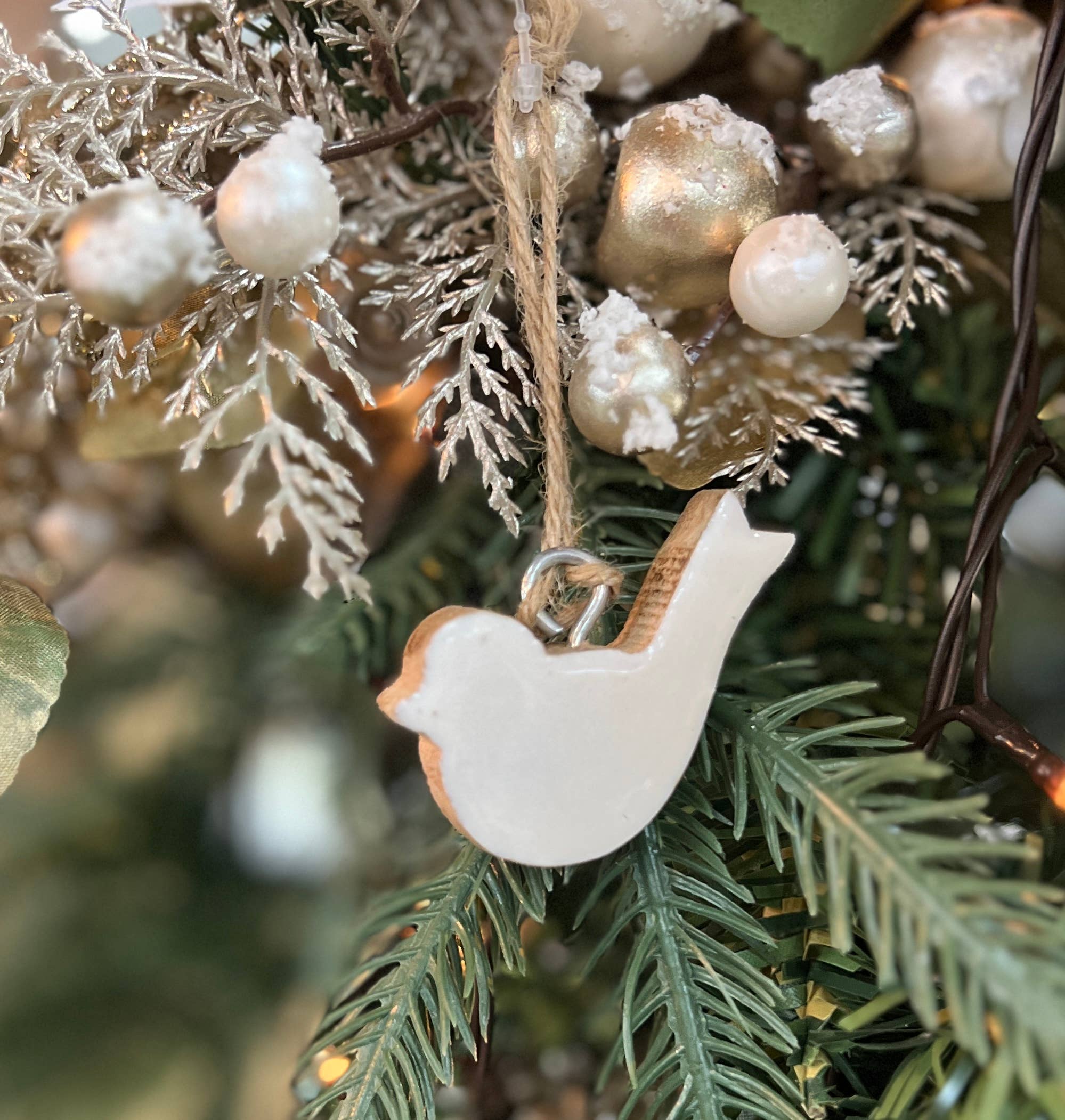Set of 6 Wooden Bird Ornaments 2x1.5in