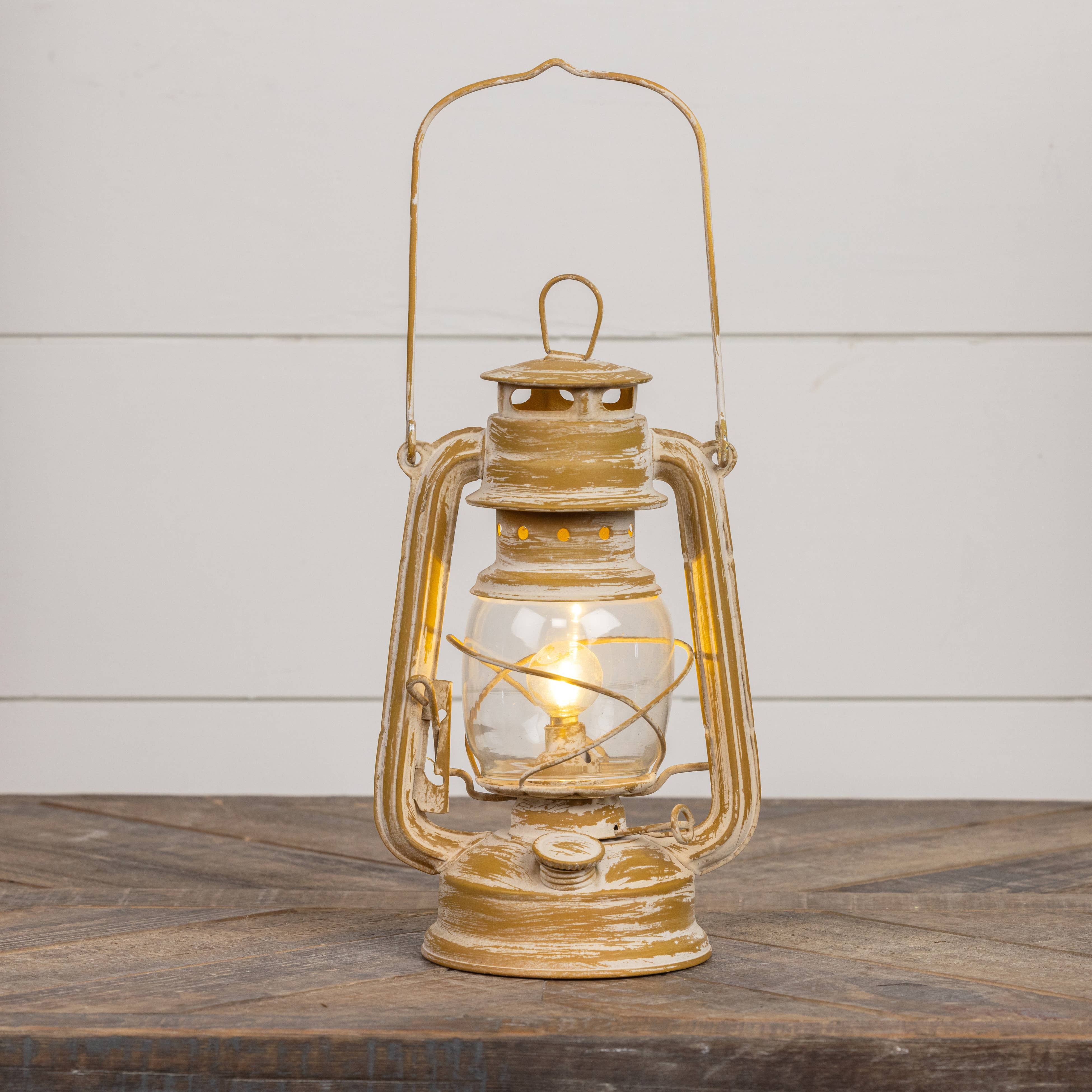 MUSTARD CABIN LED LANTERN