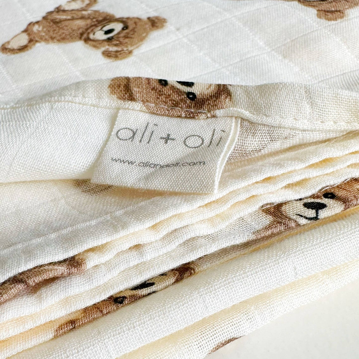 Bamboo Muslin Swaddle Blanket (Teddy Bear)