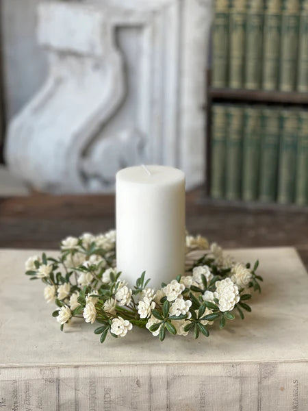 Alabaster Buds Candle Ring | 10"