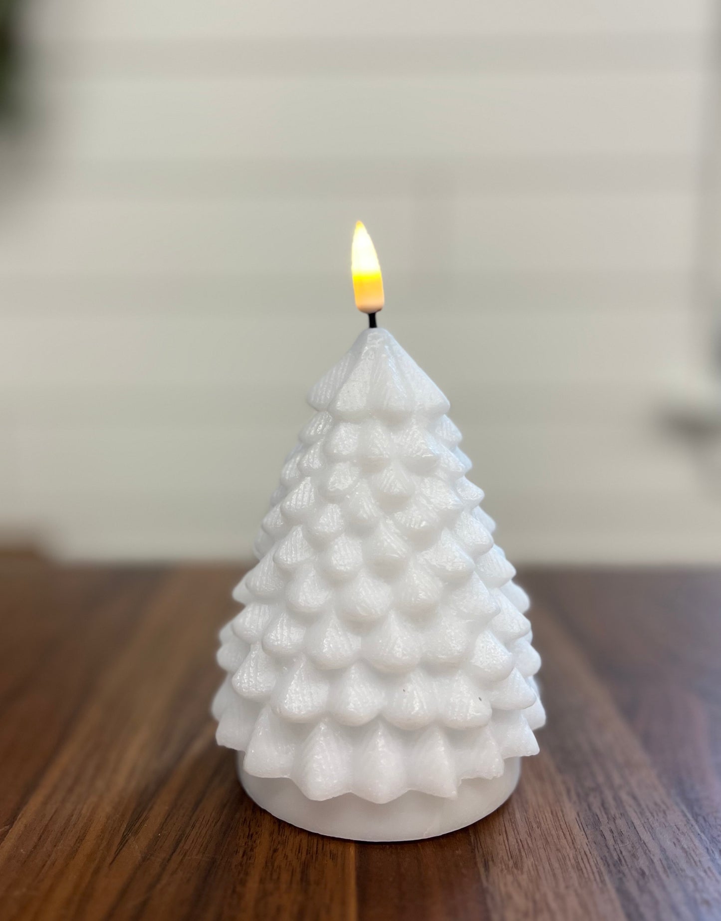 Tree Candle White | 3.2x4.4