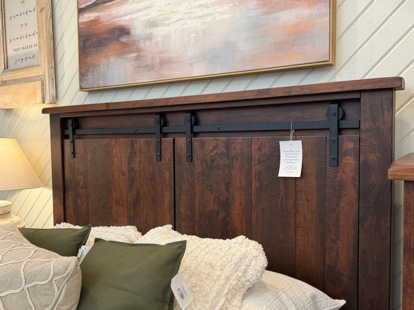 Rustic Cherry - Barn Floor Top Panel Queen Bed