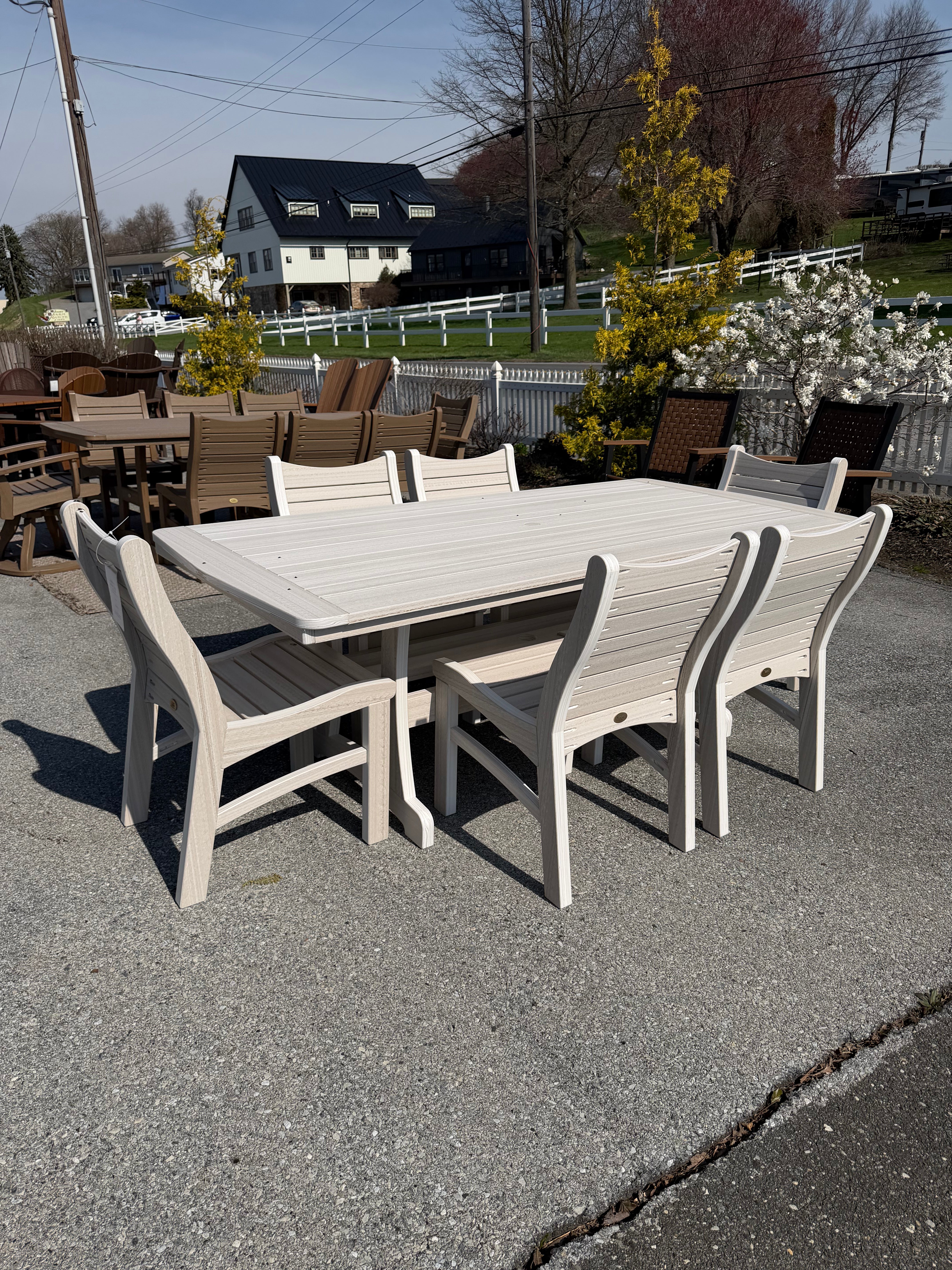 Bayshore 40 X 84 Dining Table in Sea Shell