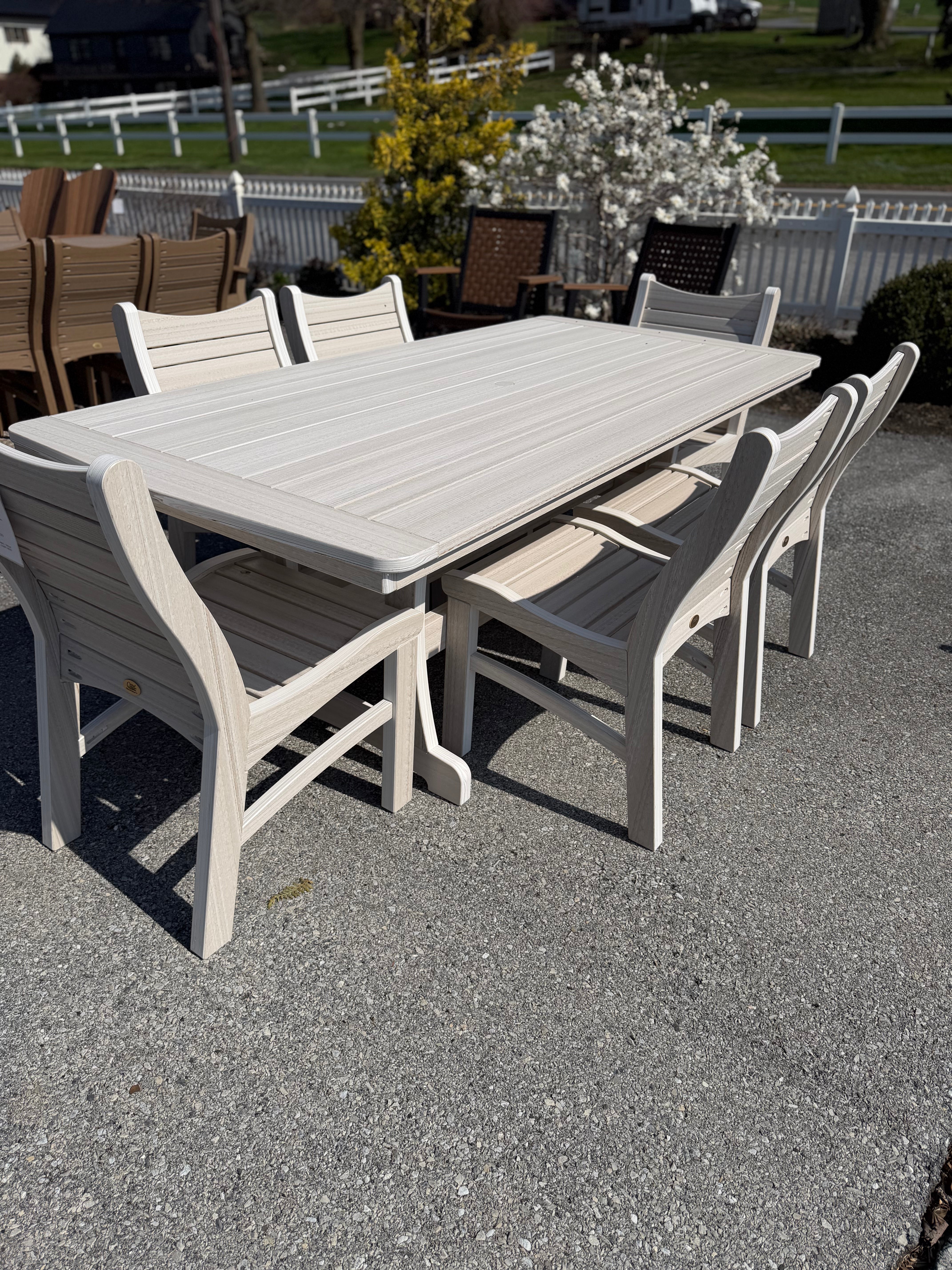 Bayshore 40 X 84 Dining Table in Sea Shell