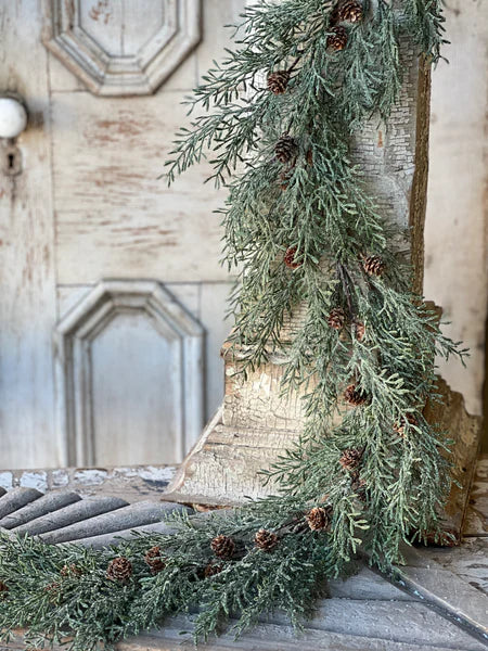 Iced Thimble Cedar Garland | 5'