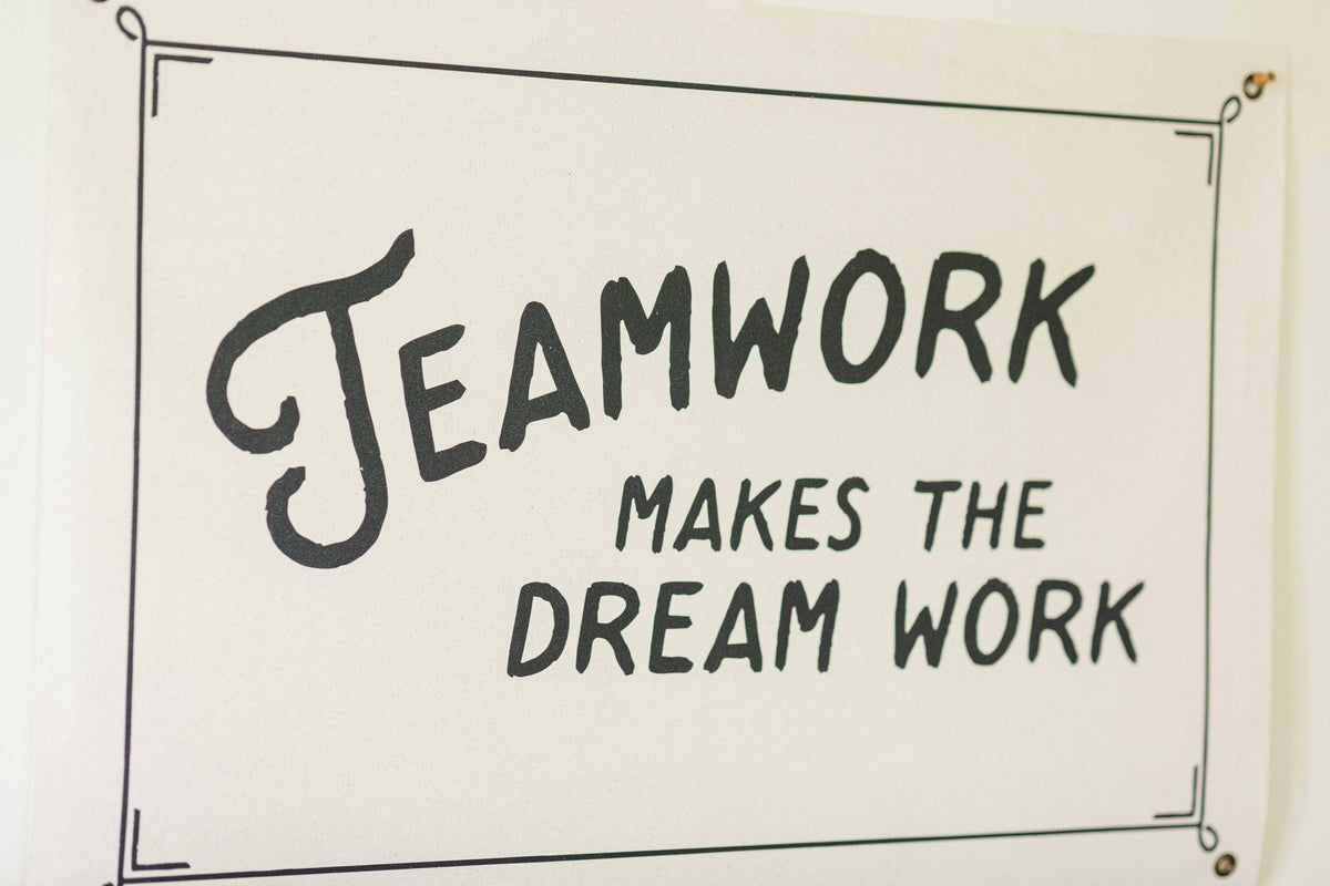 Teamwork | Canvas Banner