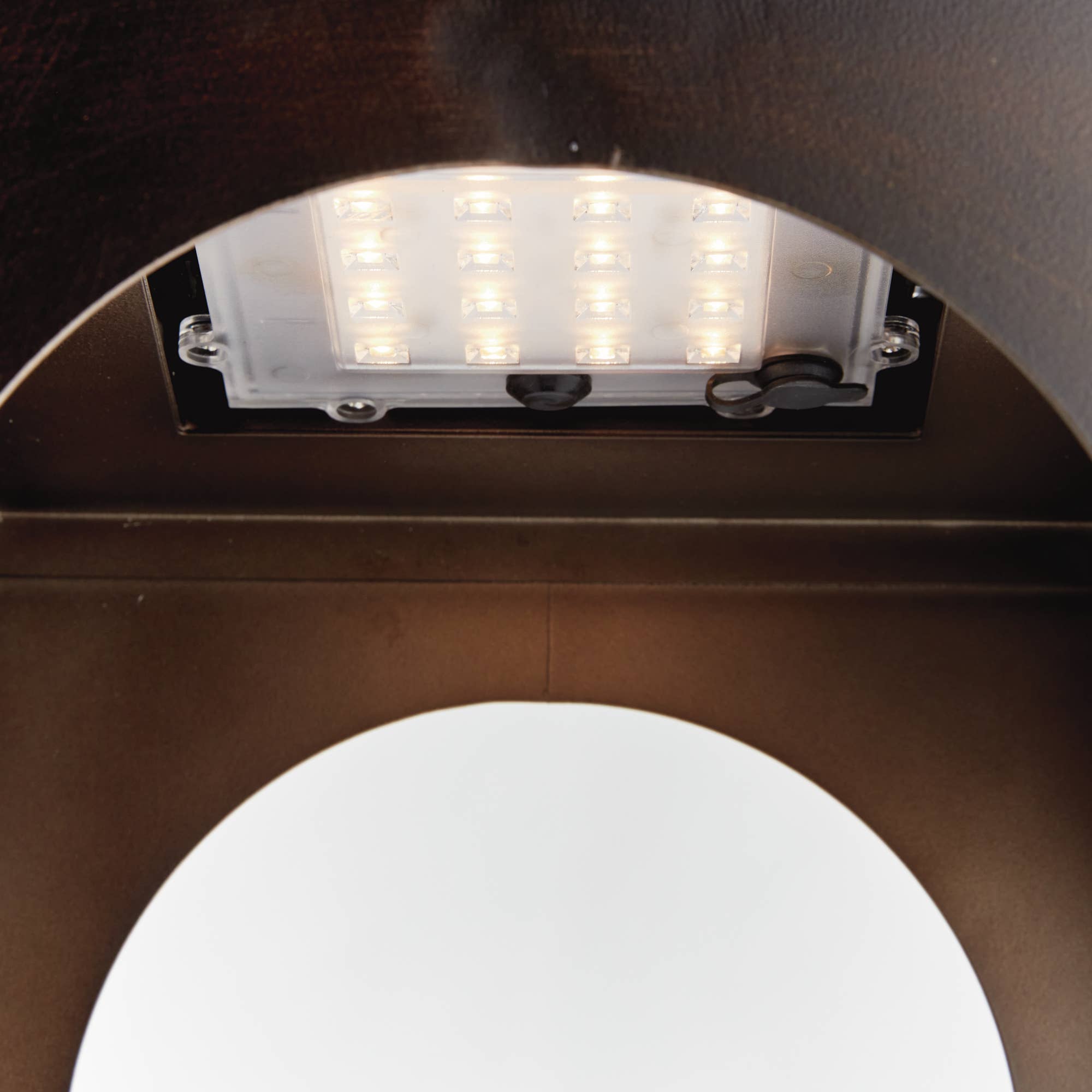 Brooks Cordless Solar Lantern 18", Bronze