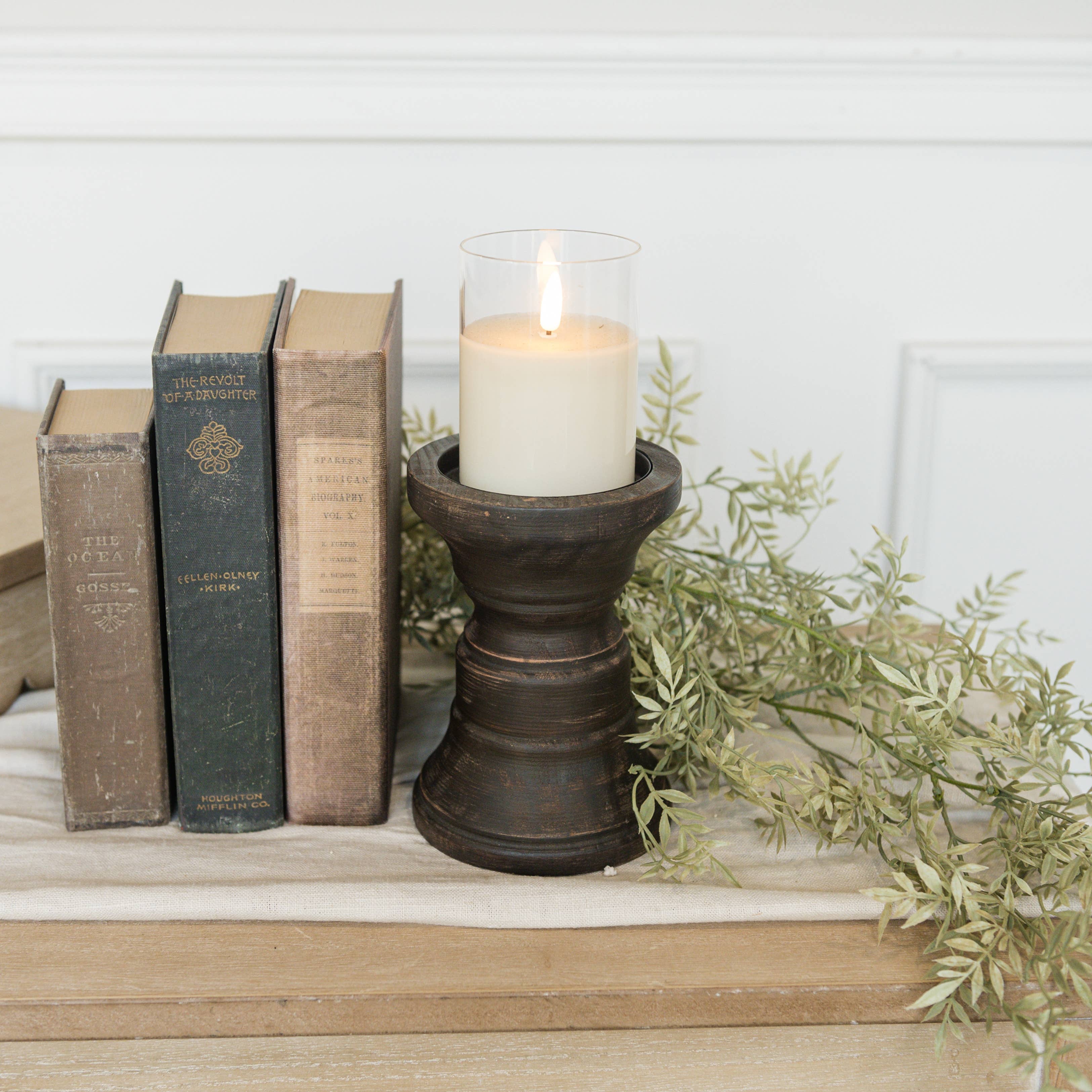 6.5" AUSTIN PILLAR CANDLESTICK