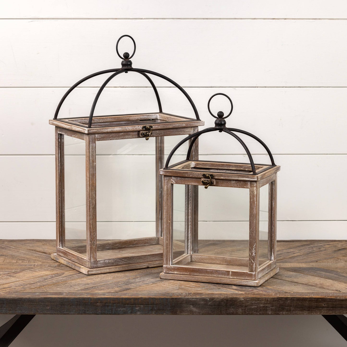 16" DOME LANTERN