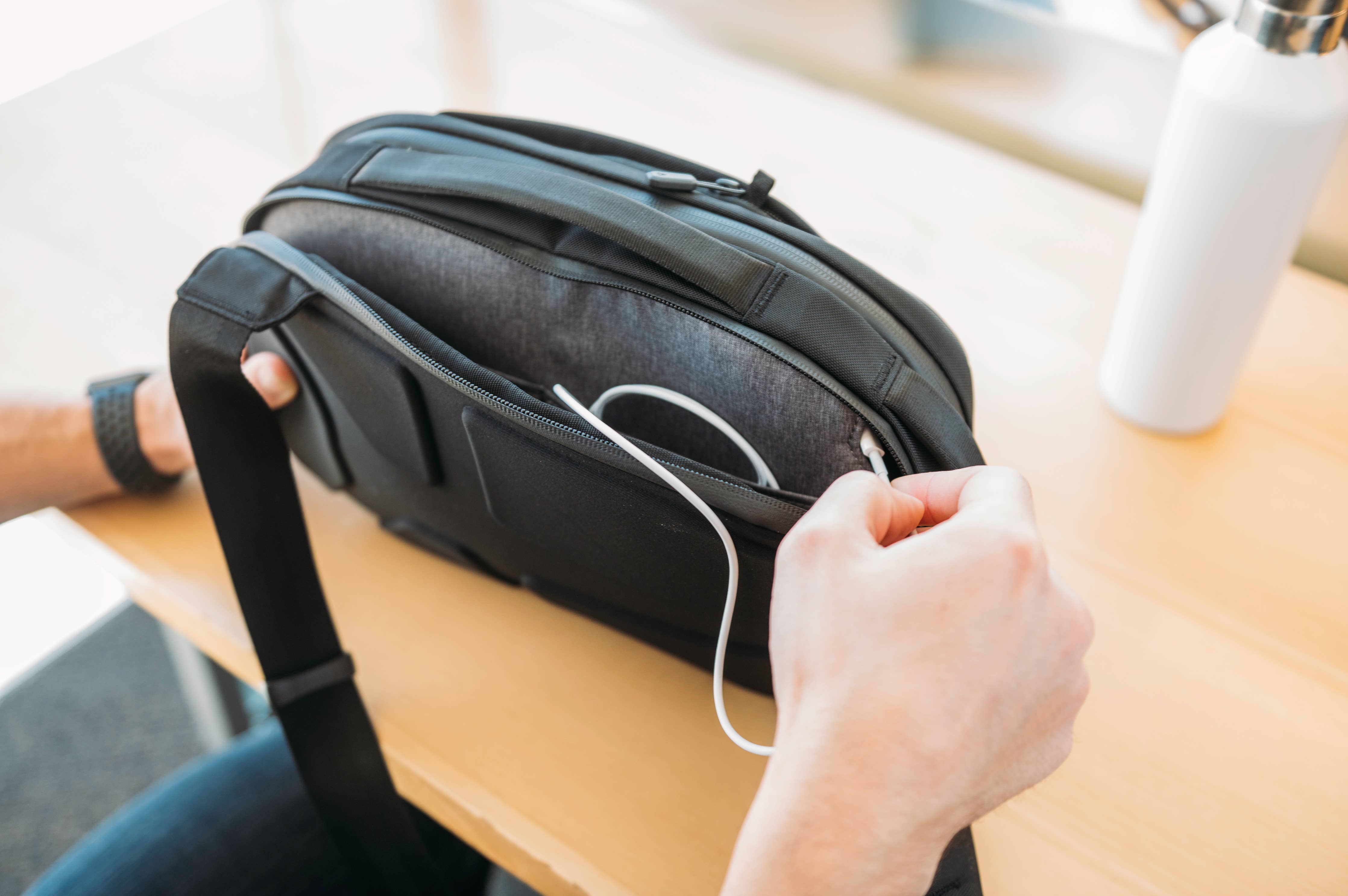 Navigator Sling 6L