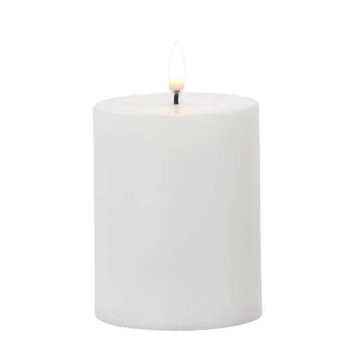 Nordic White Flame Candle | Uyuni