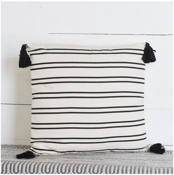 Black/white Throw Pillow